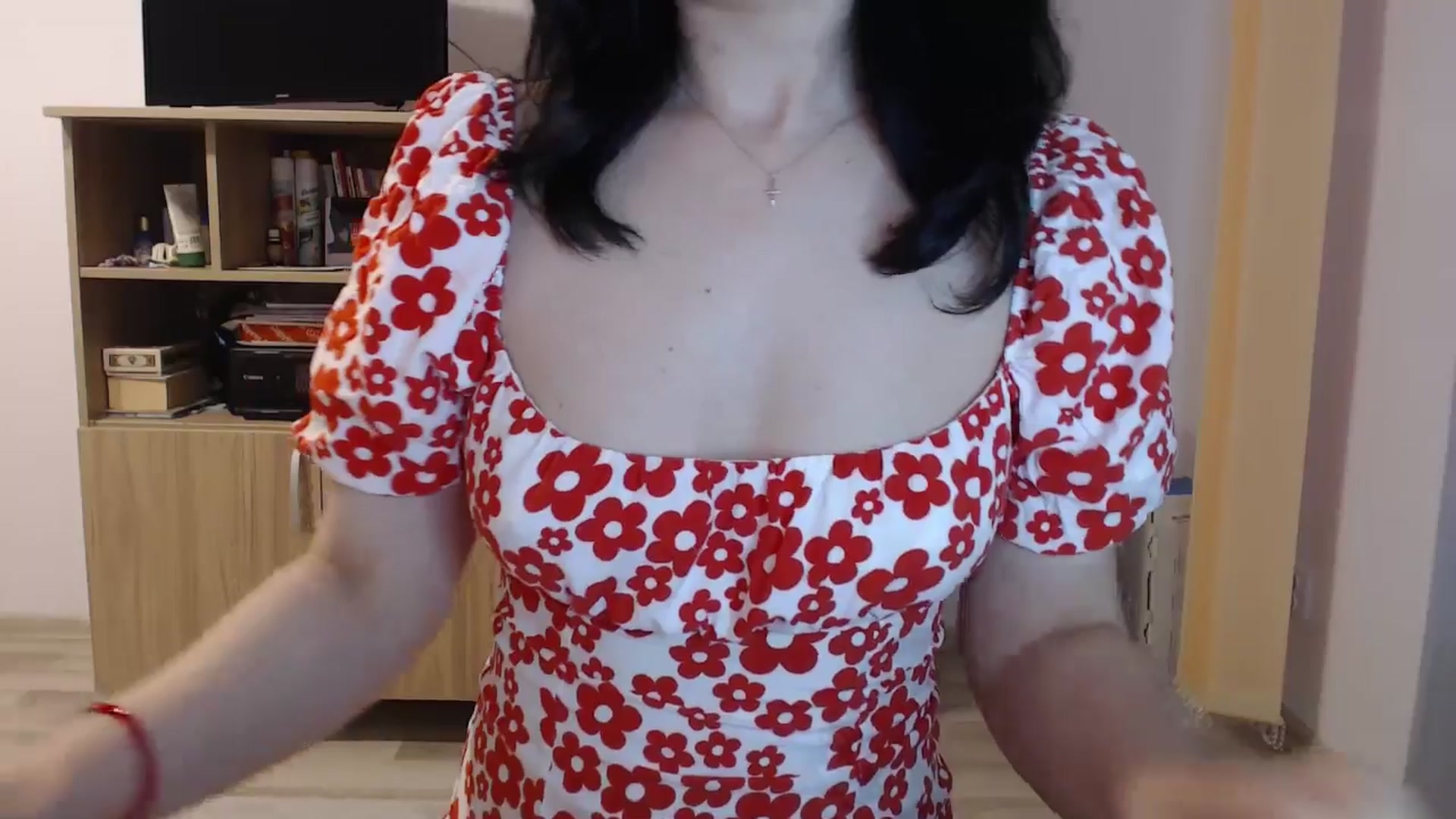 Gallery image thumbnail from SailorJupitr's myfreecams stream on, 05/05/2026, 21:05 image 15 of 20