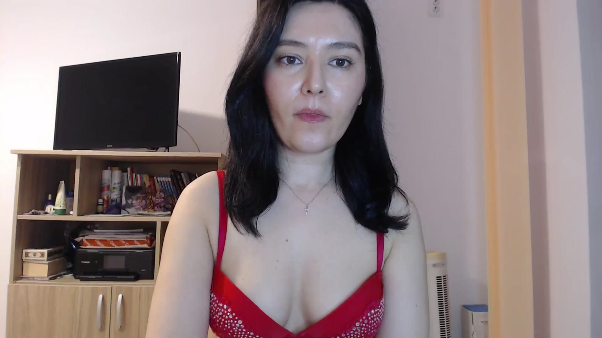 Gallery image thumbnail from SailorJupitr's myfreecams stream on, 05/06/2026, 21:22 image 15 of 20