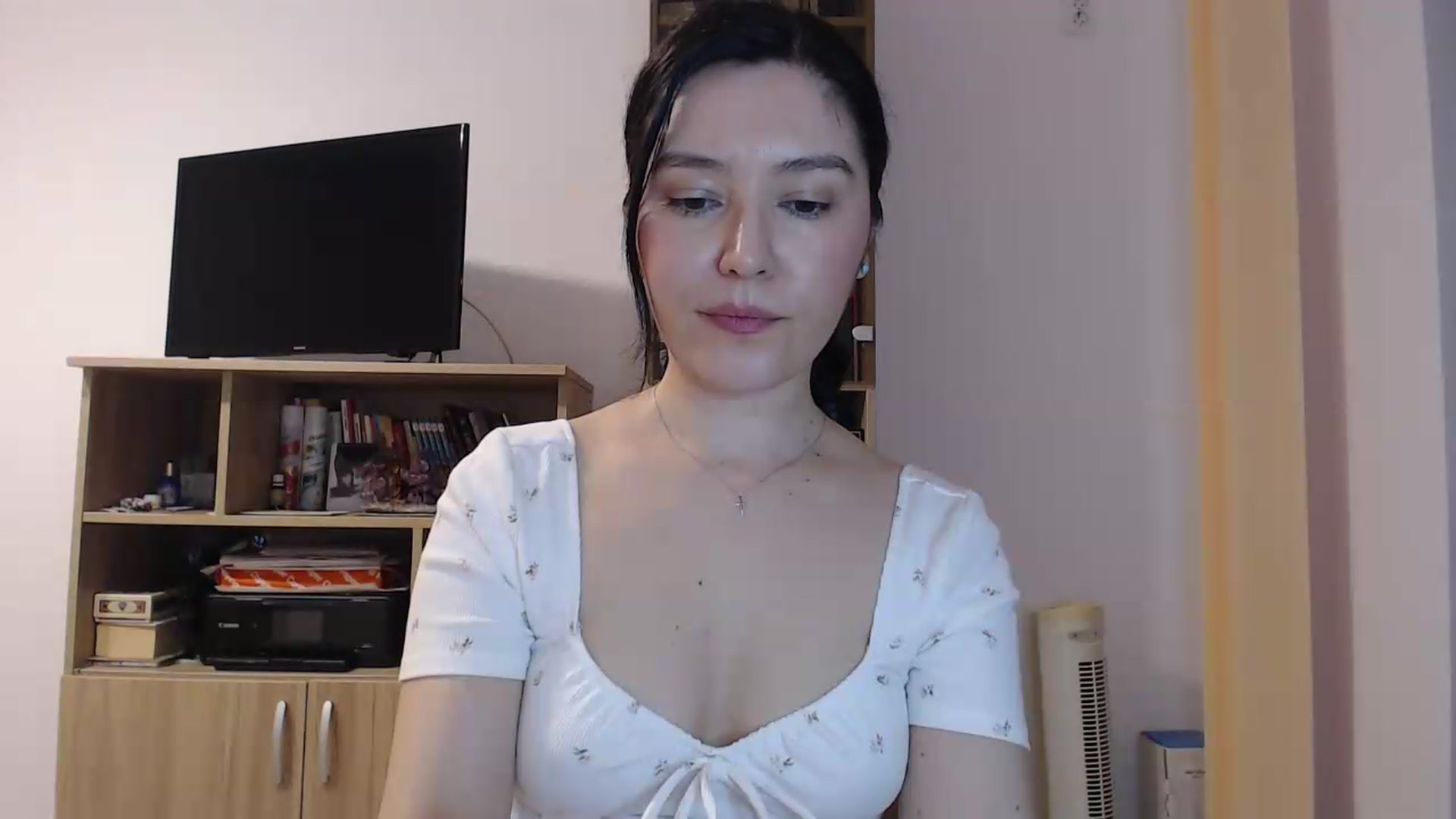 Gallery image thumbnail from SailorJupitr's myfreecams stream on, 05/09/2026, 19:09 image 9 of 20