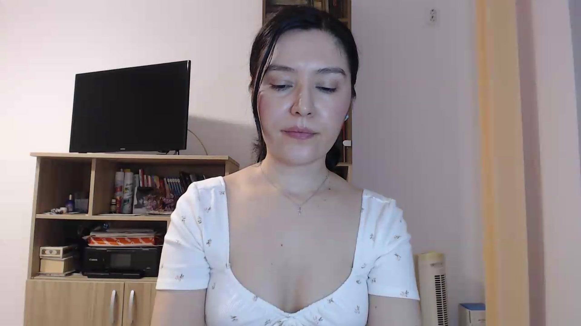 Gallery image thumbnail from SailorJupitr's myfreecams stream on, 05/09/2026, 19:09 image 17 of 20