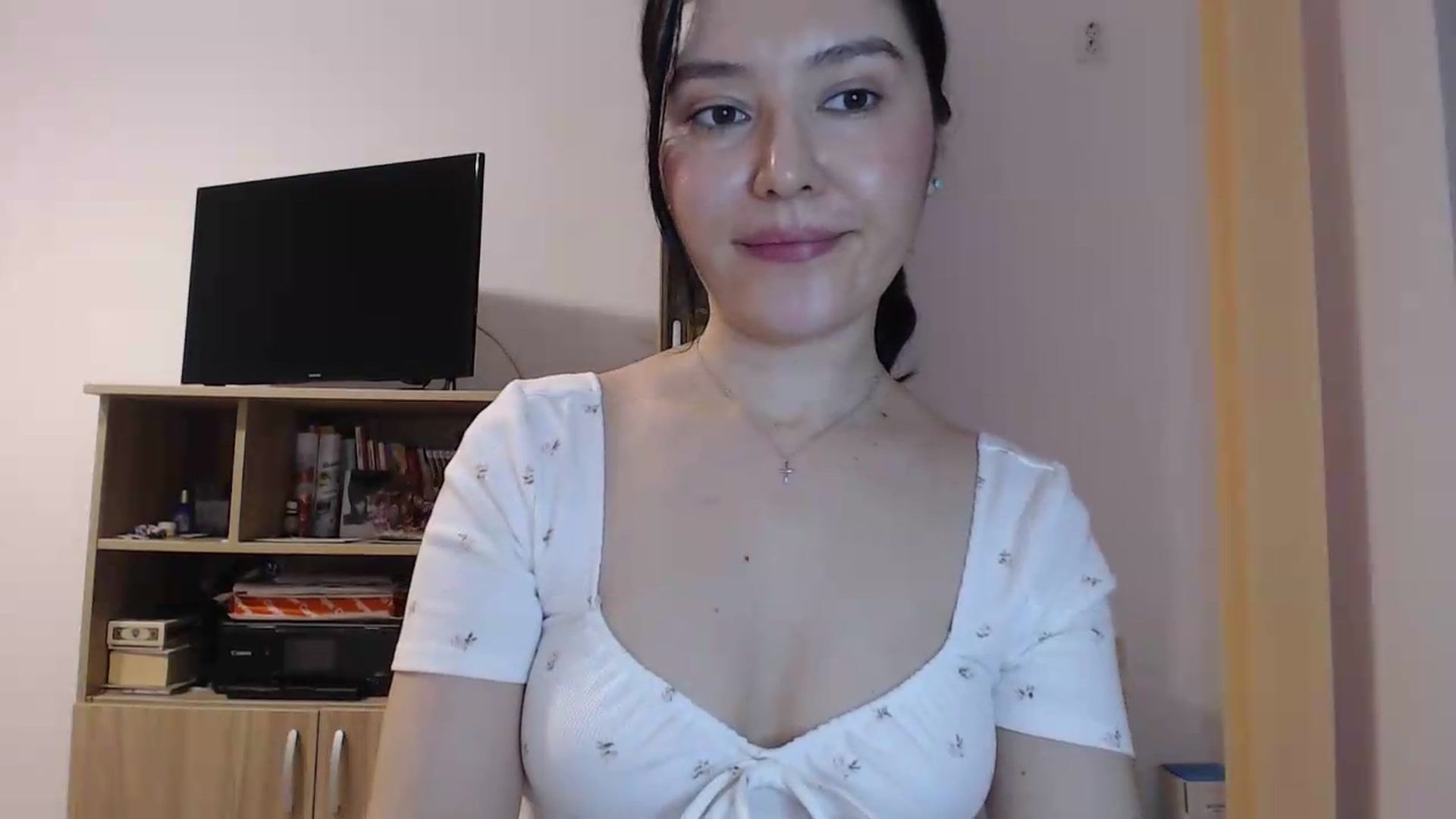 Gallery image thumbnail from SailorJupitr's myfreecams stream on, 05/09/2026, 19:09 image 18 of 20