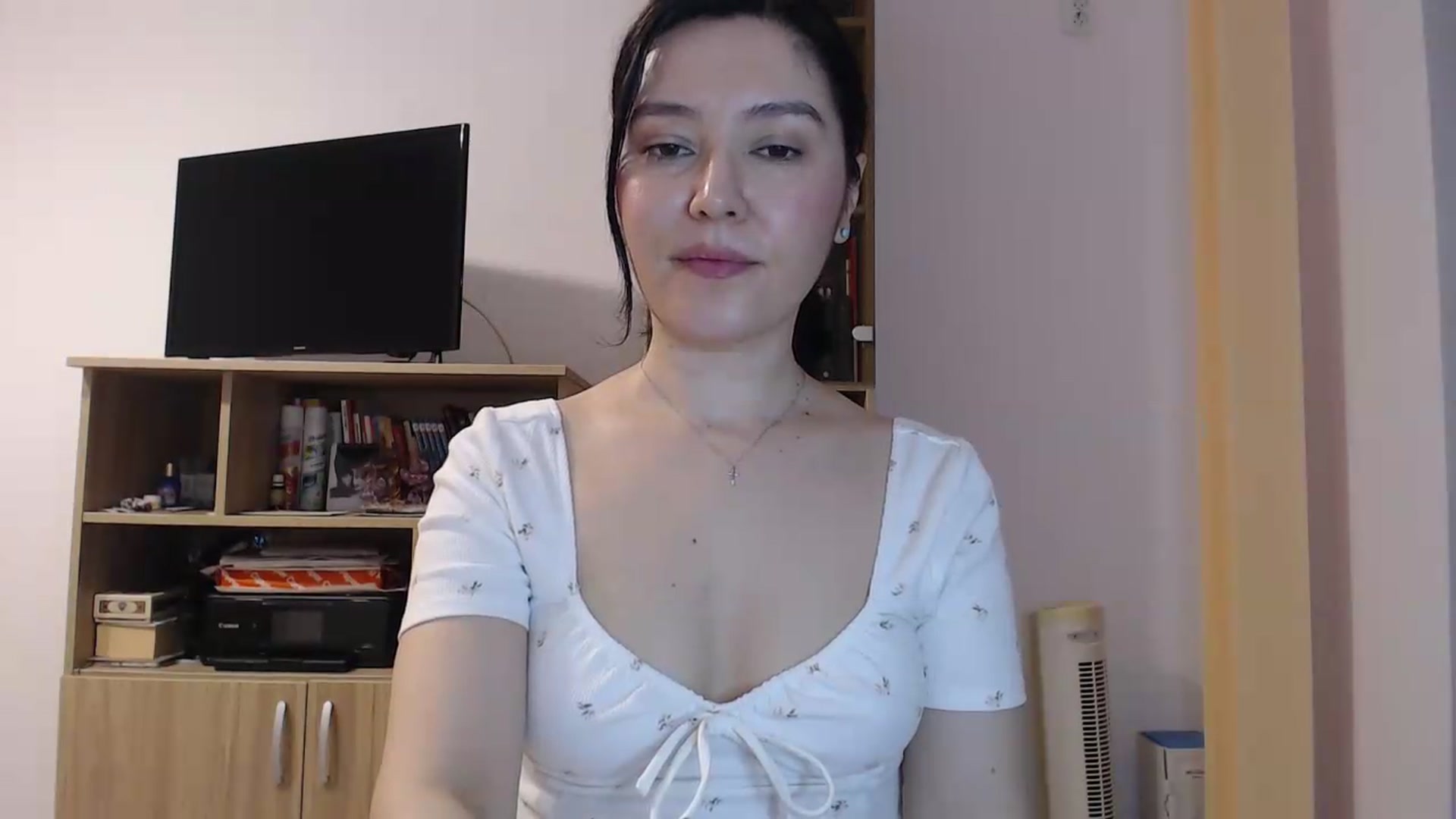 Gallery image thumbnail from SailorJupitr's myfreecams stream on, 05/09/2026, 19:09 image 2 of 20