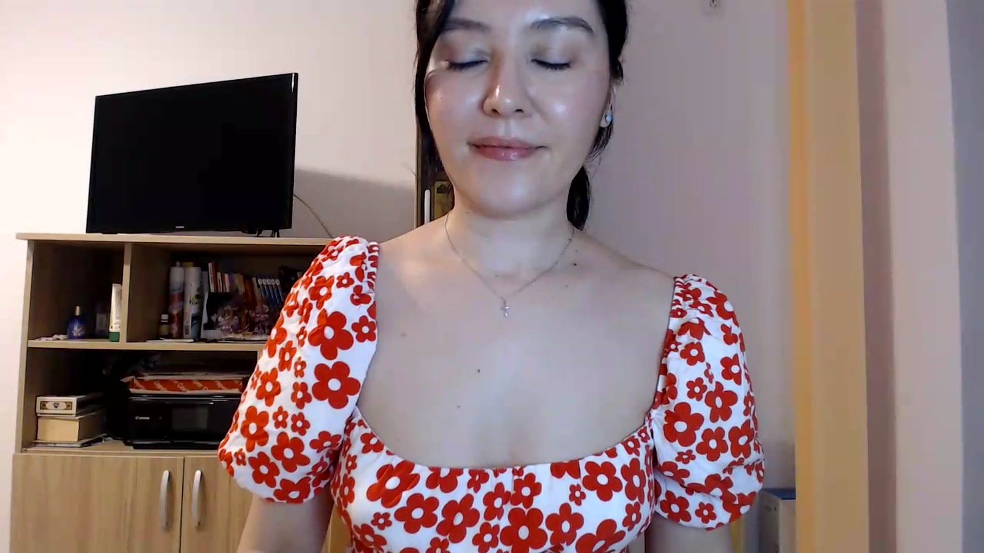 Gallery image thumbnail from SailorJupitr's myfreecams stream on, 05/24/2026, 20:59 image 8 of 20