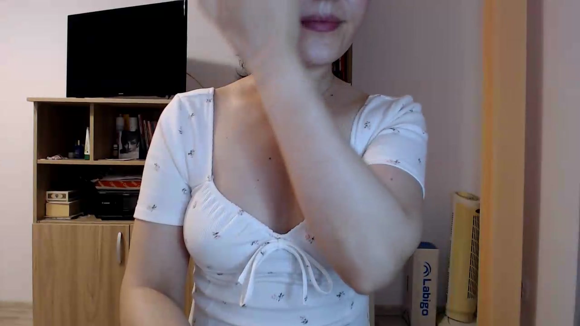 Gallery image thumbnail from SailorJupitr's myfreecams stream on, 05/31/2026, 20:12 image 11 of 20