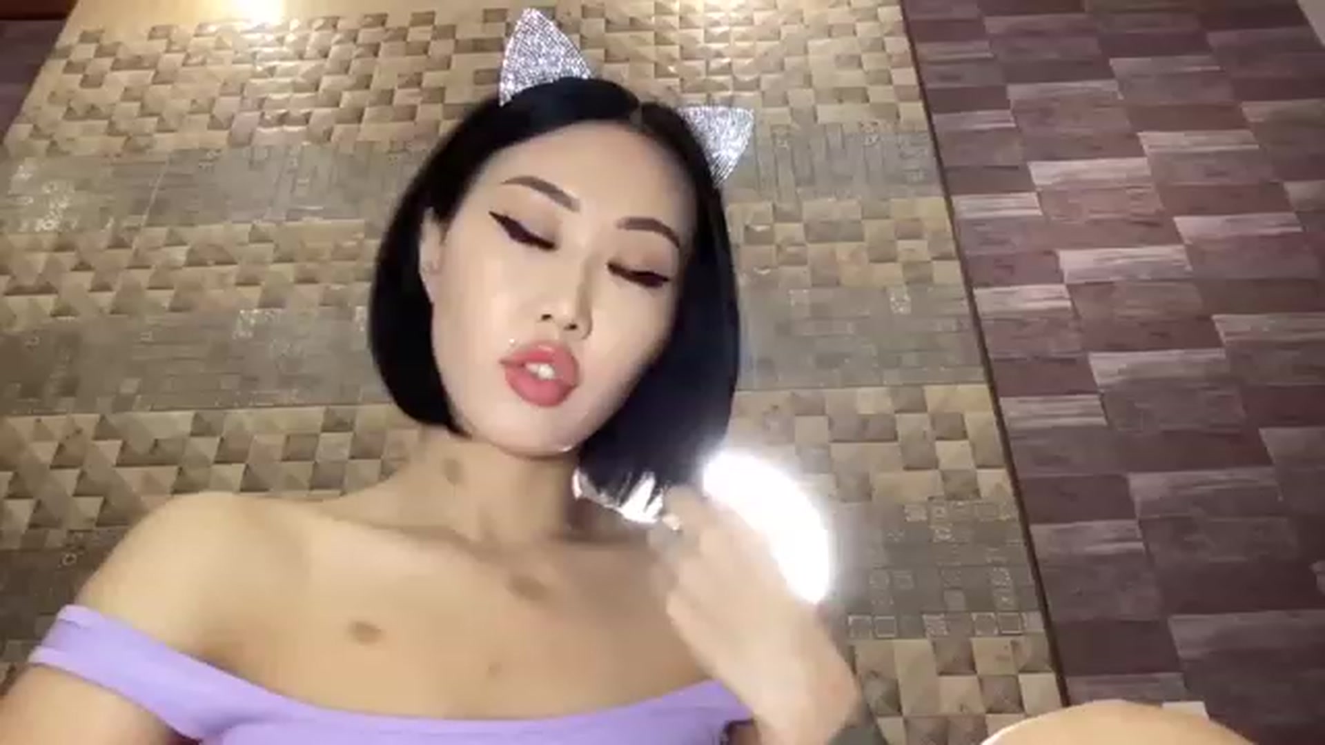 Gallery image thumbnail from SailorMoon_JN's myfreecams stream on, 04/13/2023, 23:37 image 4 of 20