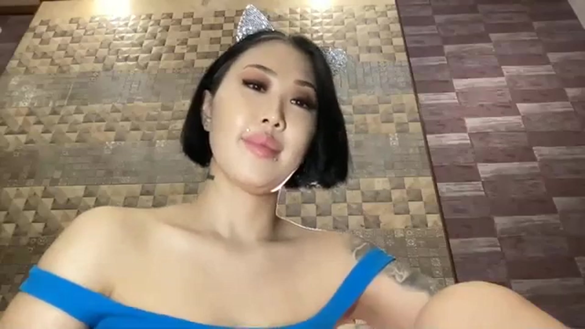 Gallery image thumbnail from SailorMoon_JN's myfreecams stream on, 01/23/2024, 13:49 image 19 of 20