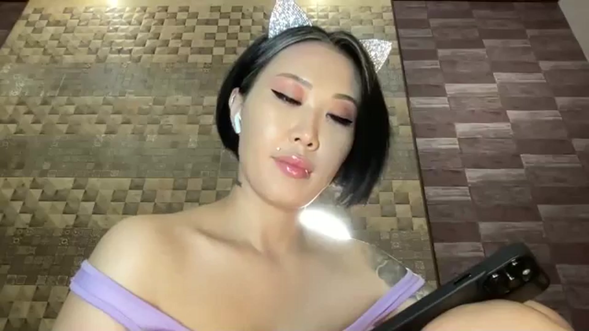 Gallery image thumbnail from SailorMoon_JN's myfreecams stream on, 06/01/2024, 19:44 image 10 of 20