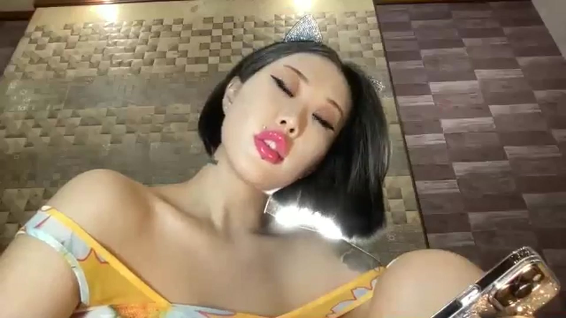 Gallery image thumbnail from SailorMoon_JN's myfreecams stream on, 12/31/2024, 19:05 image 17 of 20