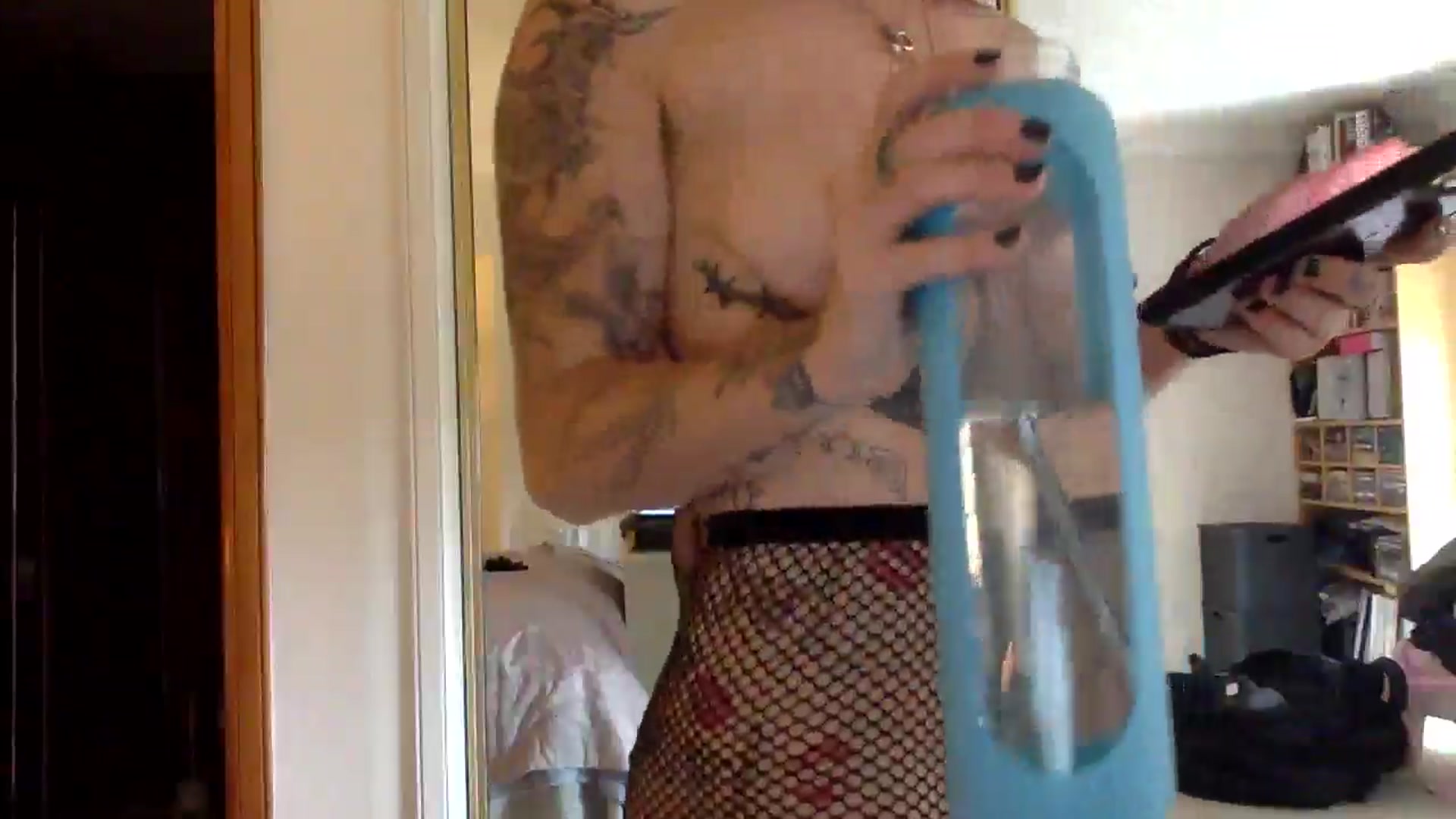 Gallery image thumbnail from SailorSlayer's myfreecams stream on, 07/23/2025, 12:36 image 13 of 20