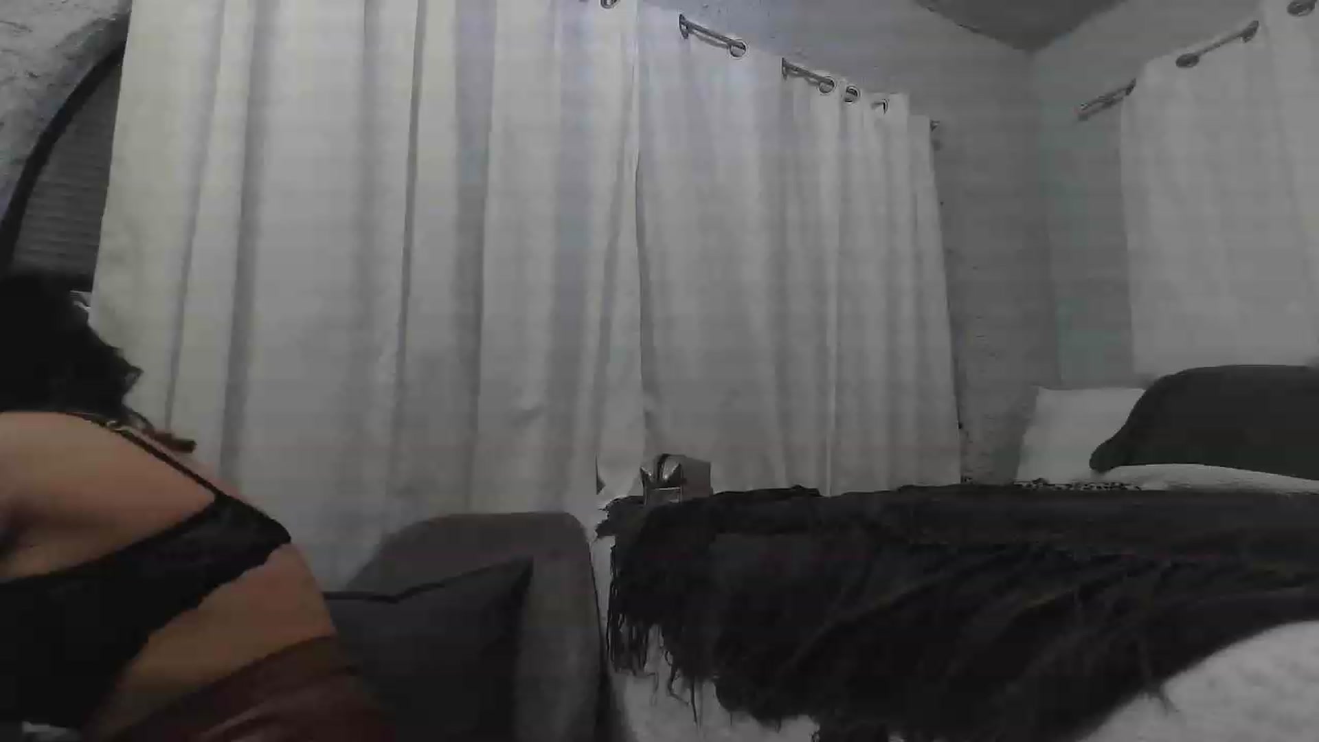 Gallery image thumbnail from Sailor_lv's myfreecams stream on, 11/27/2022, 09:12 image 13 of 20