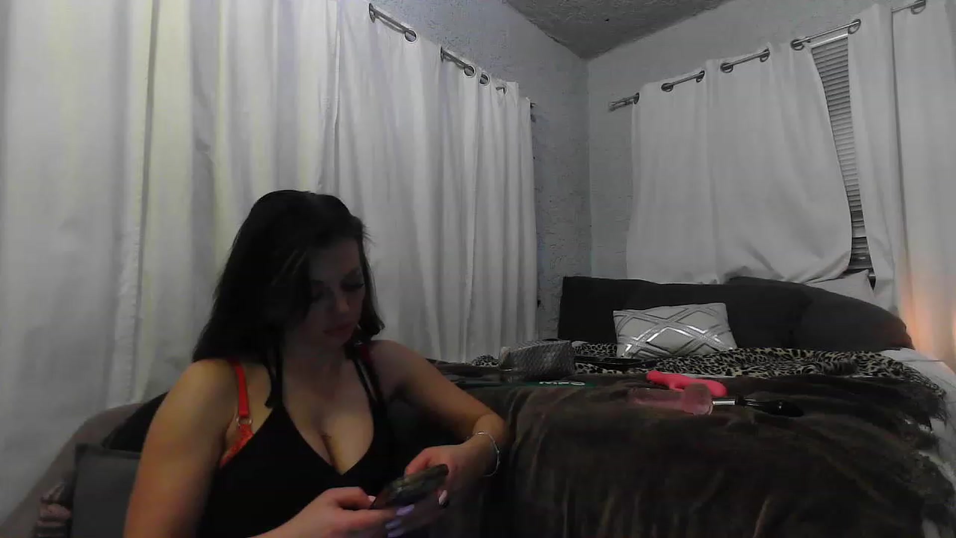 Gallery image thumbnail from Sailor_lv's myfreecams stream on, 12/09/2022, 11:44 image 15 of 20