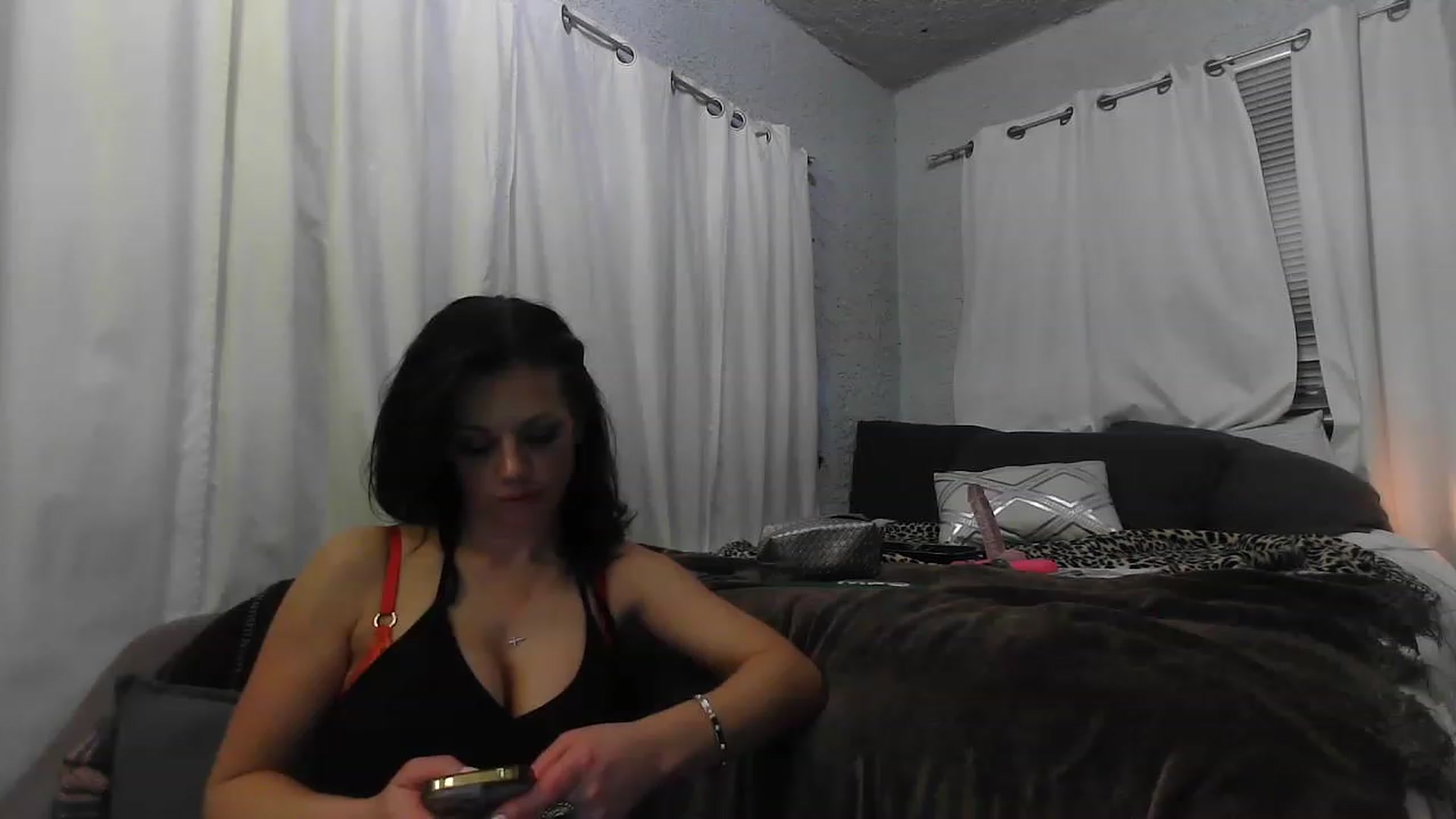 Gallery image thumbnail from Sailor_lv's myfreecams stream on, 12/09/2022, 11:44 image 5 of 20