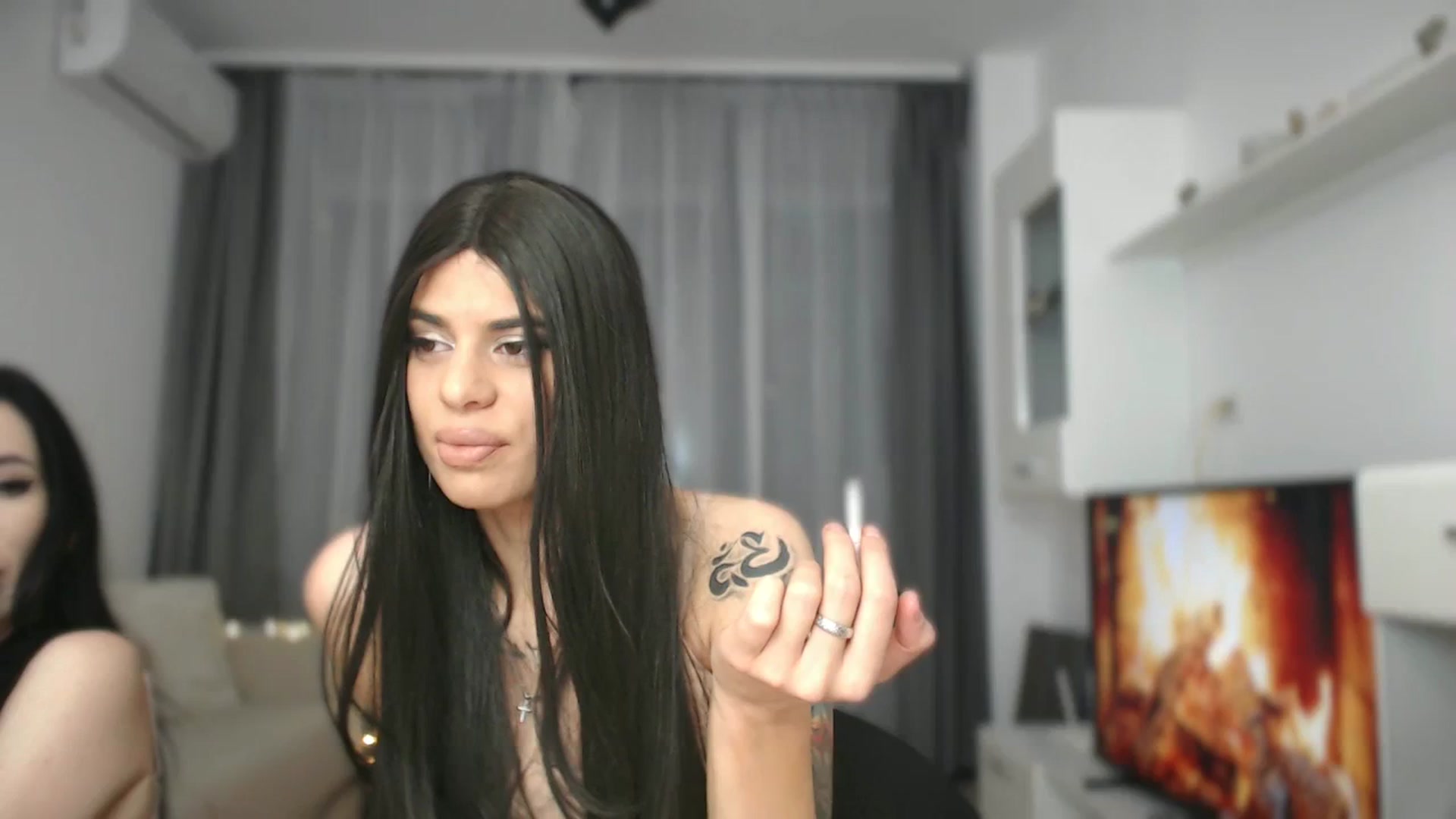Gallery image thumbnail from SaintAless's myfreecams stream on, 10/17/2023, 03:46 image 11 of 20