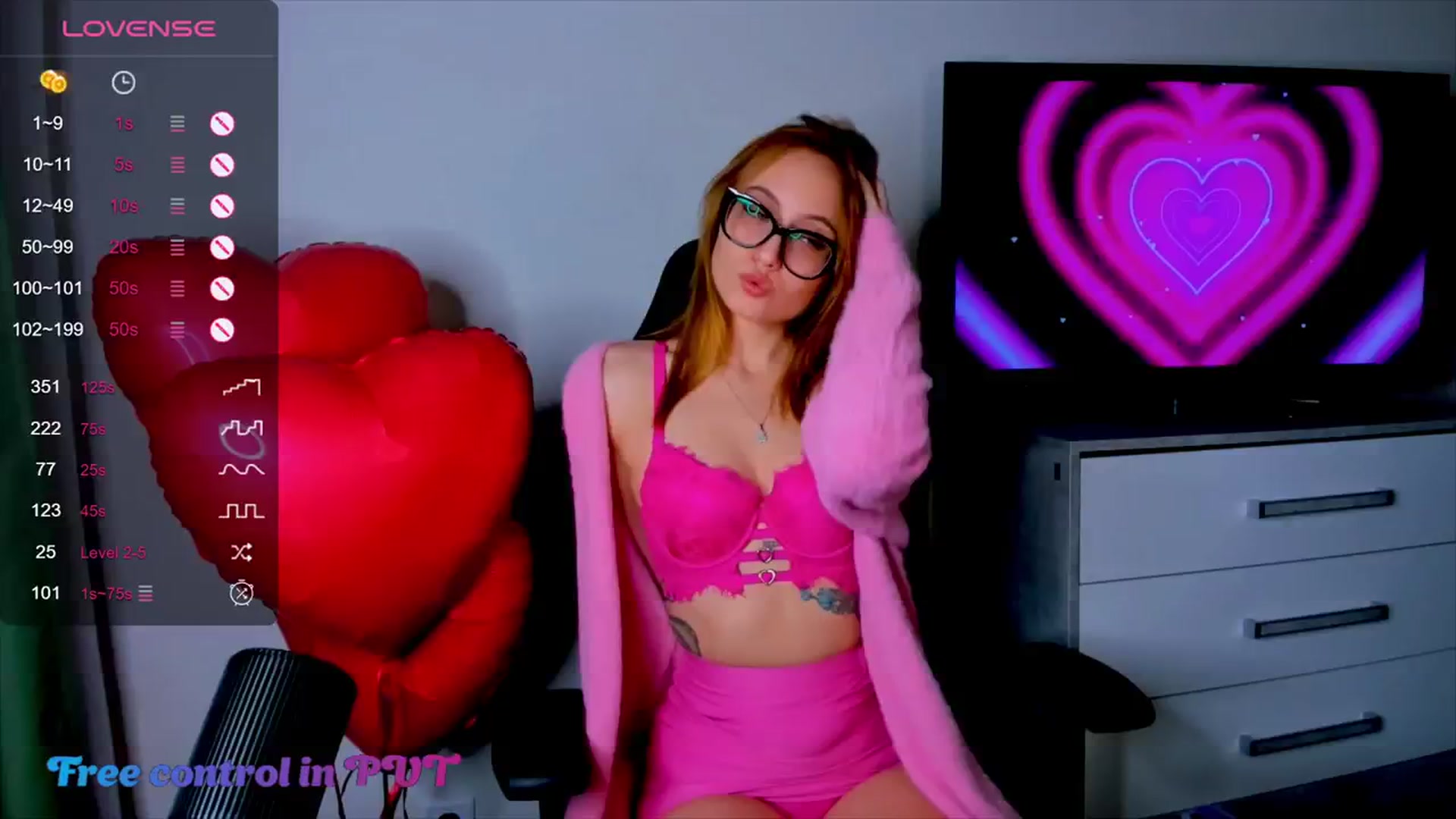 Gallery image thumbnail from SaintAngie's myfreecams stream on, 02/13/2024, 13:50 image 1 of 20
