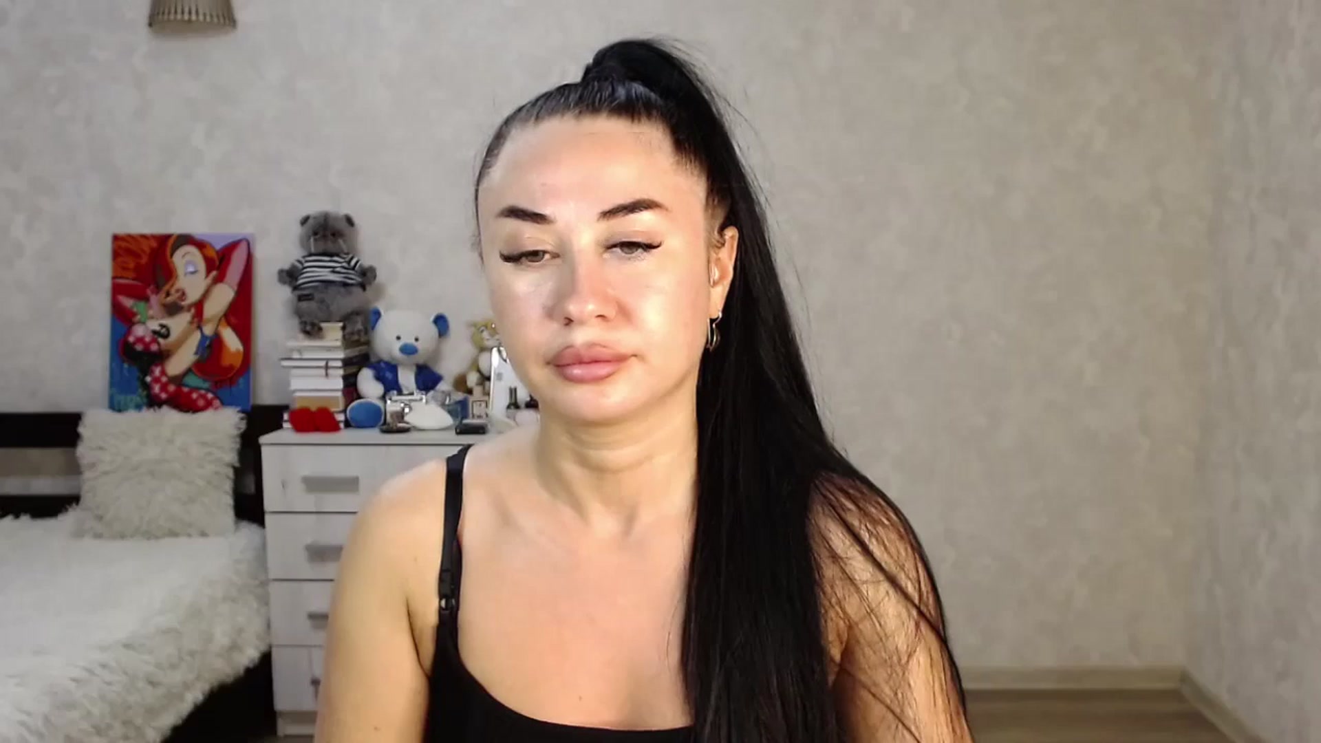 Gallery image thumbnail from SaintNicole's myfreecams stream on, 06/05/2024, 19:56 image 17 of 20
