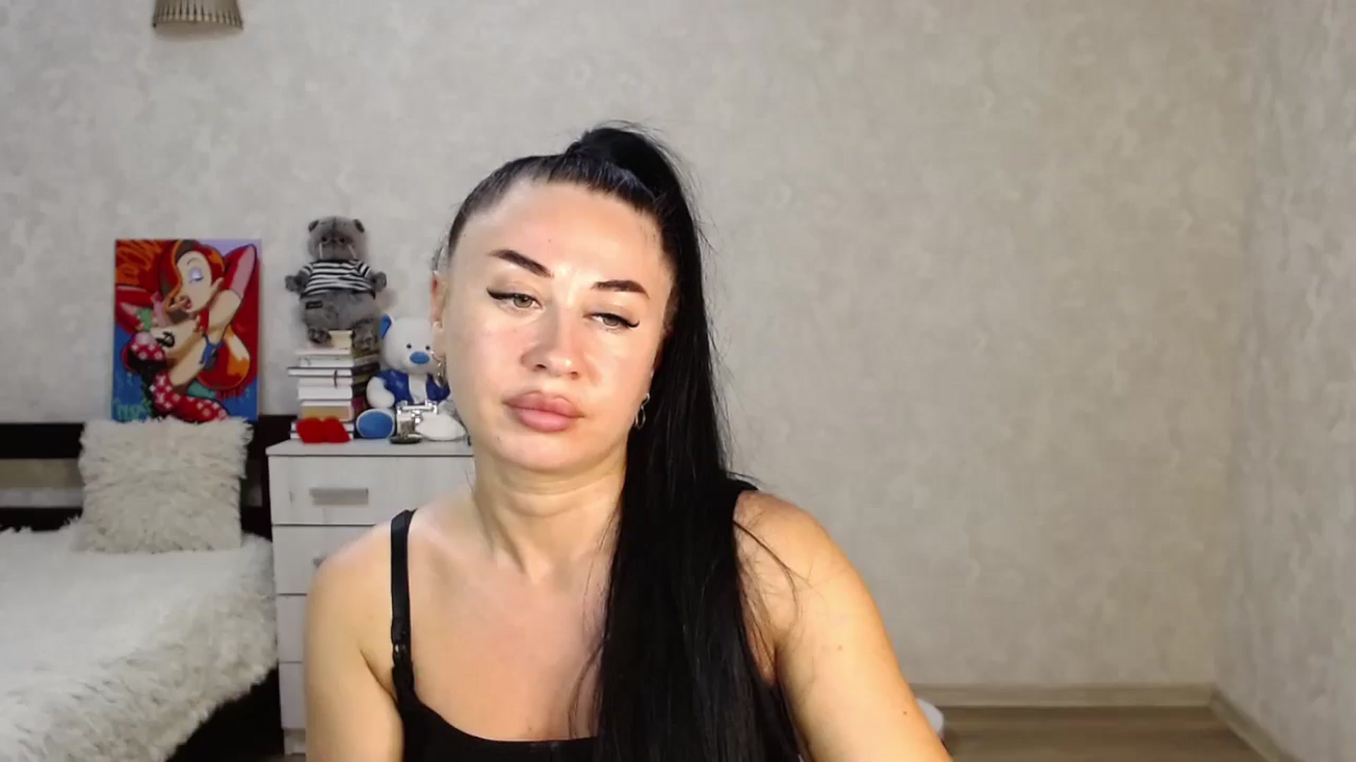 Gallery image thumbnail from SaintNicole's myfreecams stream on, 06/05/2024, 20:45 image 2 of 20