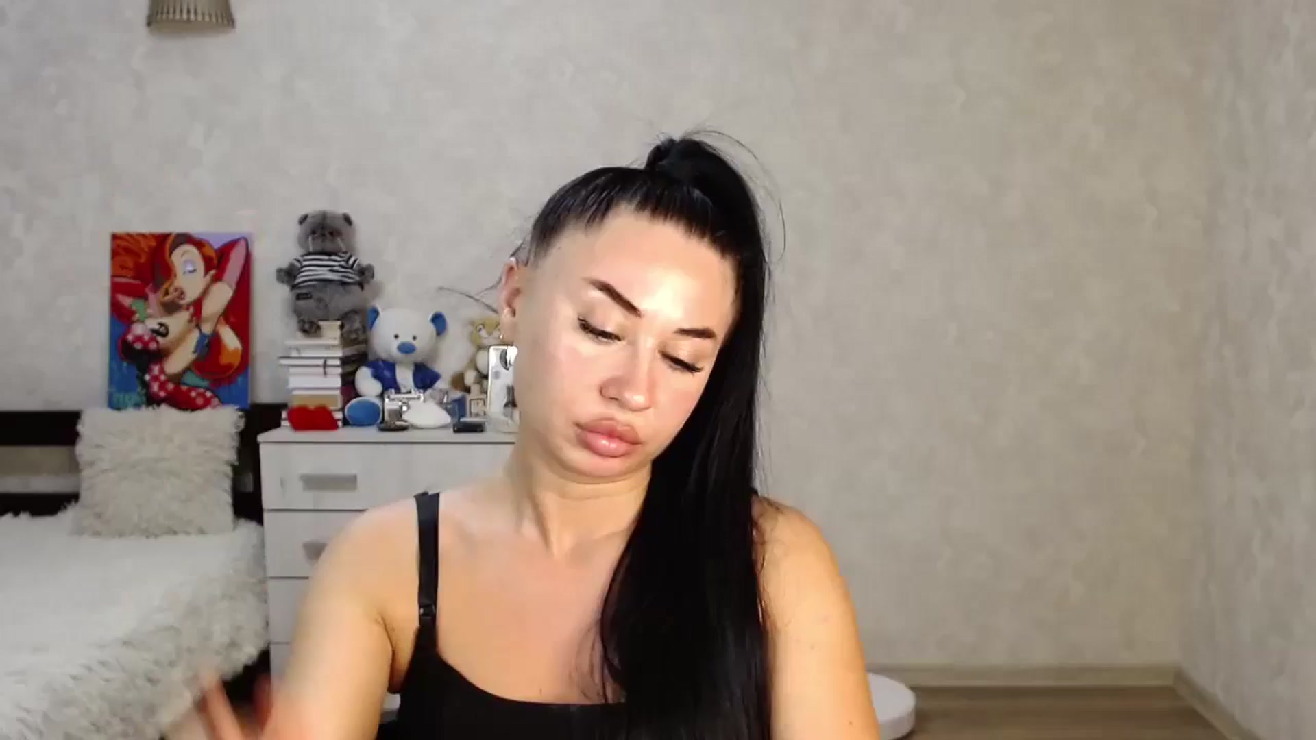 Gallery image thumbnail from SaintNicole's myfreecams stream on, 06/05/2024, 20:45 image 7 of 20