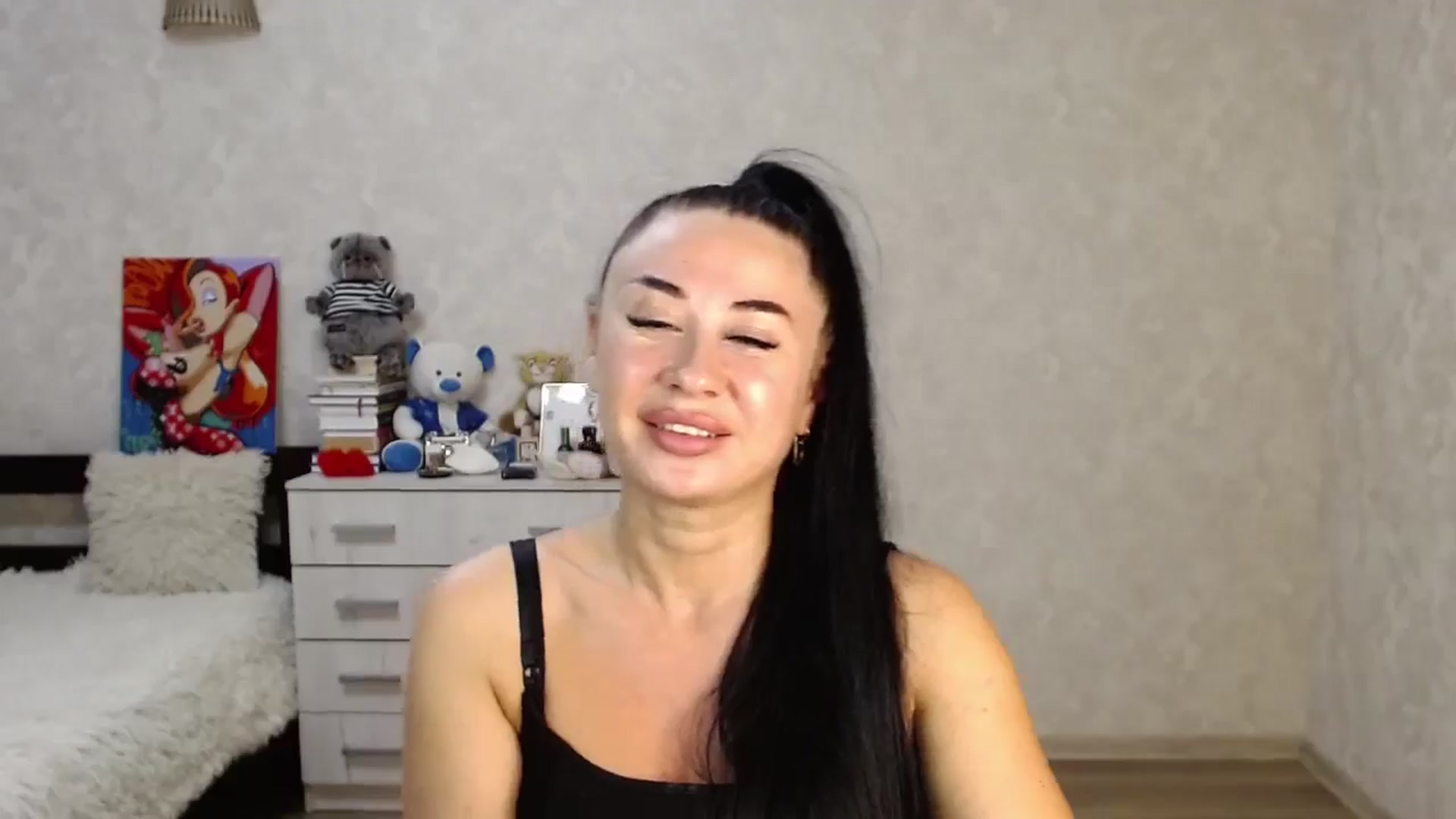 Gallery image thumbnail from SaintNicole's myfreecams stream on, 06/05/2024, 20:45 image 8 of 20
