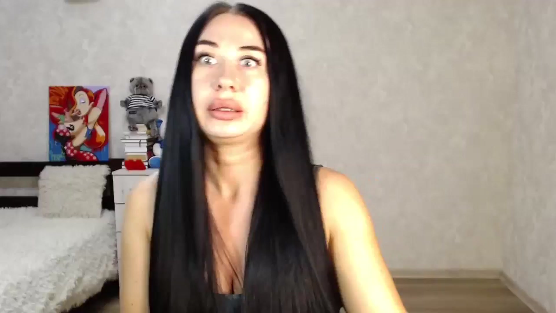 Gallery image thumbnail from SaintNicole's myfreecams stream on, 06/07/2024, 21:36 image 1 of 20