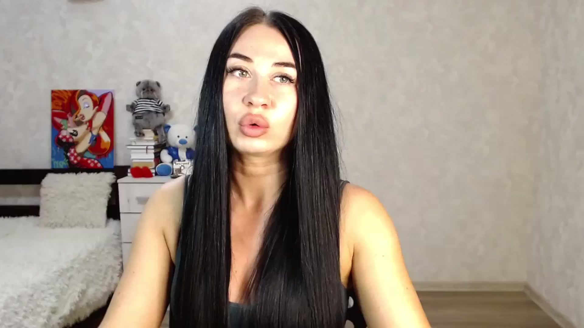 Gallery image thumbnail from SaintNicole's myfreecams stream on, 06/07/2024, 21:36 image 2 of 20