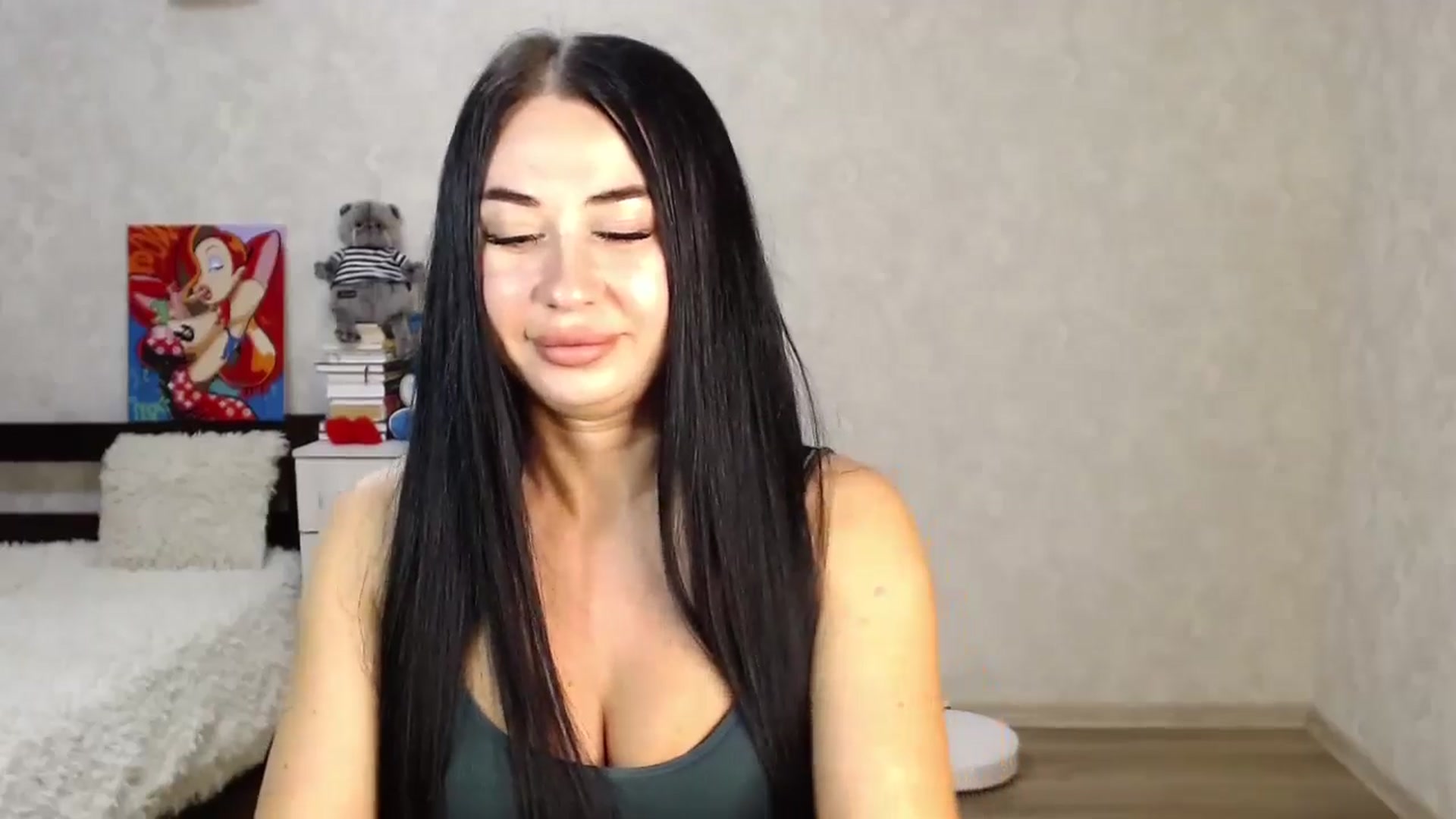 Gallery image thumbnail from SaintNicole's myfreecams stream on, 06/07/2024, 21:36 image 5 of 20