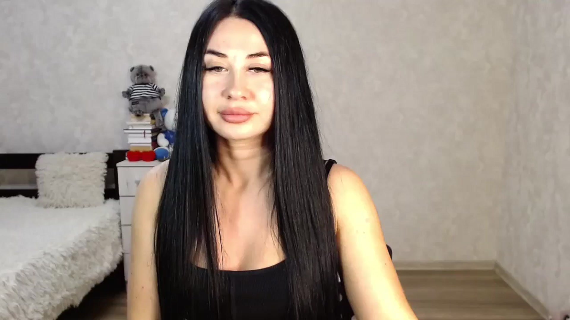 Gallery image thumbnail from SaintNicole's myfreecams stream on, 06/16/2024, 23:54 image 1 of 20