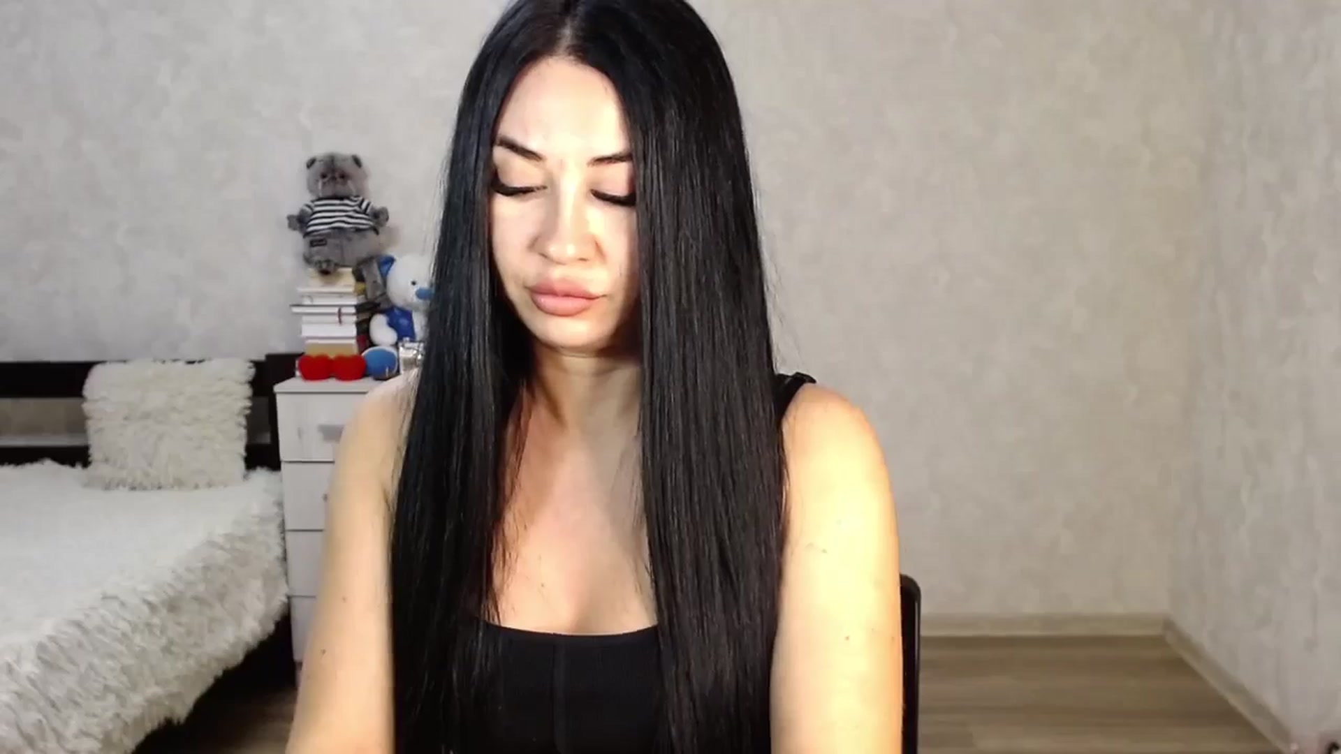 Gallery image thumbnail from SaintNicole's myfreecams stream on, 06/16/2024, 23:54 image 2 of 20