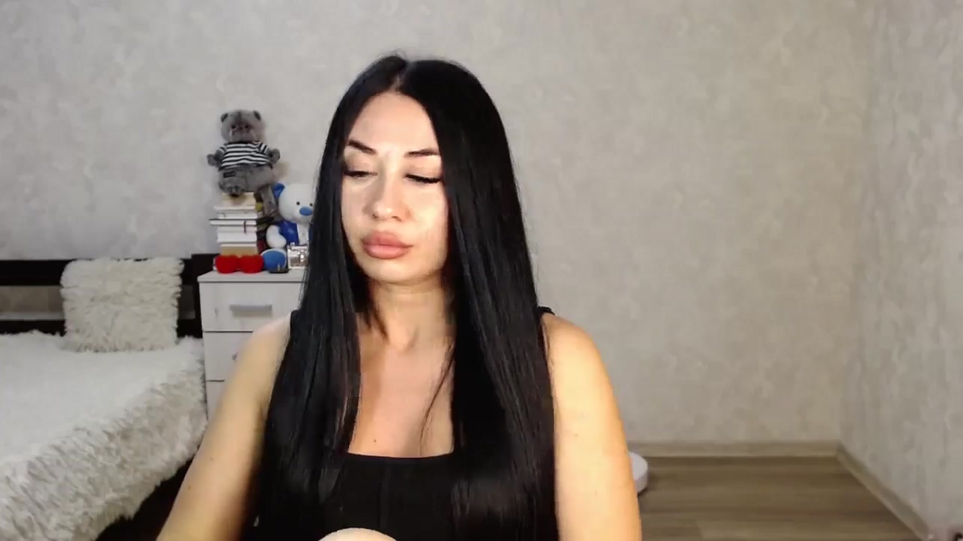 Gallery image thumbnail from SaintNicole's myfreecams stream on, 06/16/2024, 23:54 image 19 of 20