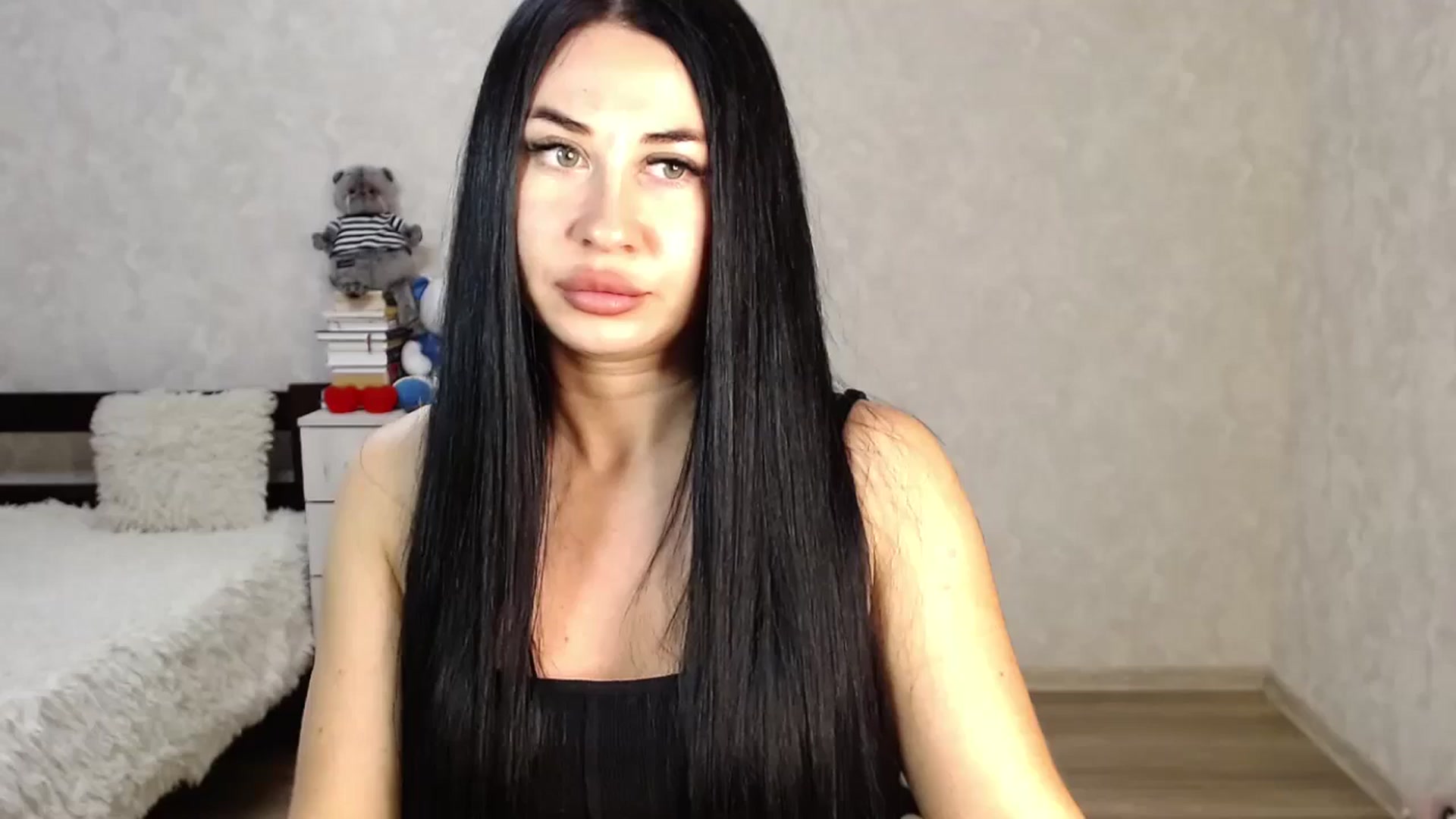 Gallery image thumbnail from SaintNicole's myfreecams stream on, 06/16/2024, 23:54 image 5 of 20