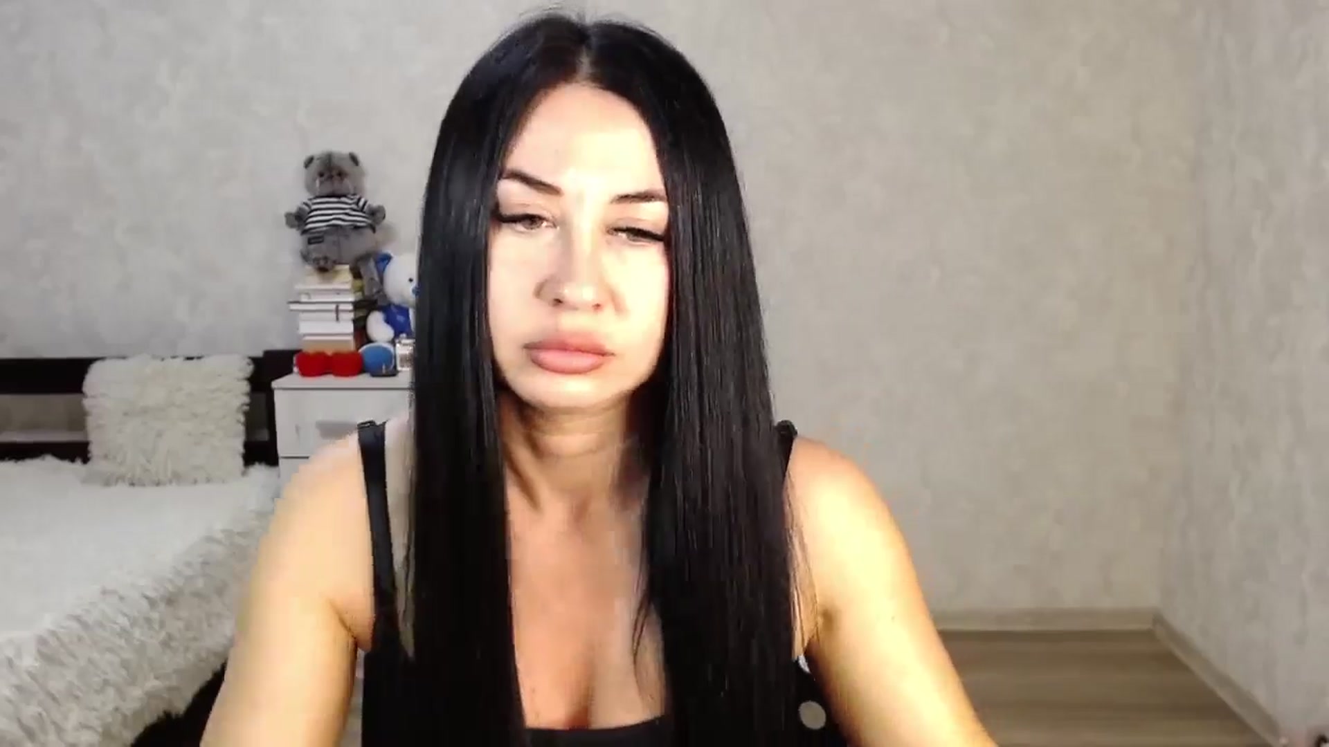 Gallery image thumbnail from SaintNicole's myfreecams stream on, 06/16/2024, 23:54 image 18 of 20