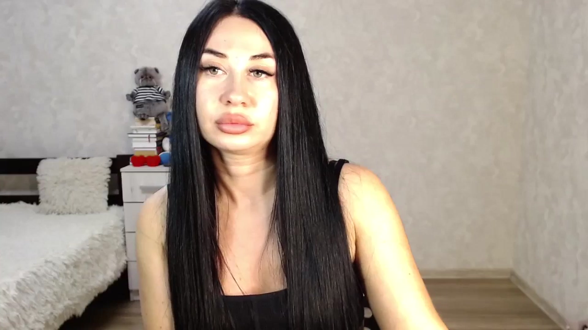 Gallery image thumbnail from SaintNicole's myfreecams stream on, 06/16/2024, 23:54 image 8 of 20