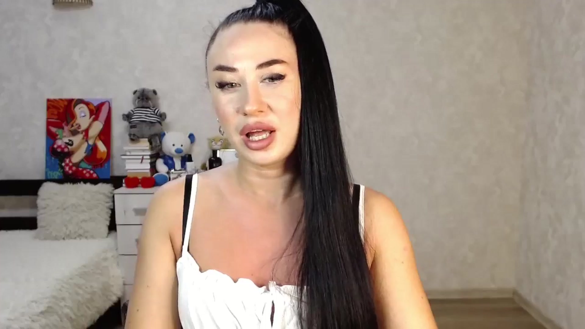 Gallery image thumbnail from SaintNicole's myfreecams stream on, 07/06/2024, 17:03 image 7 of 20