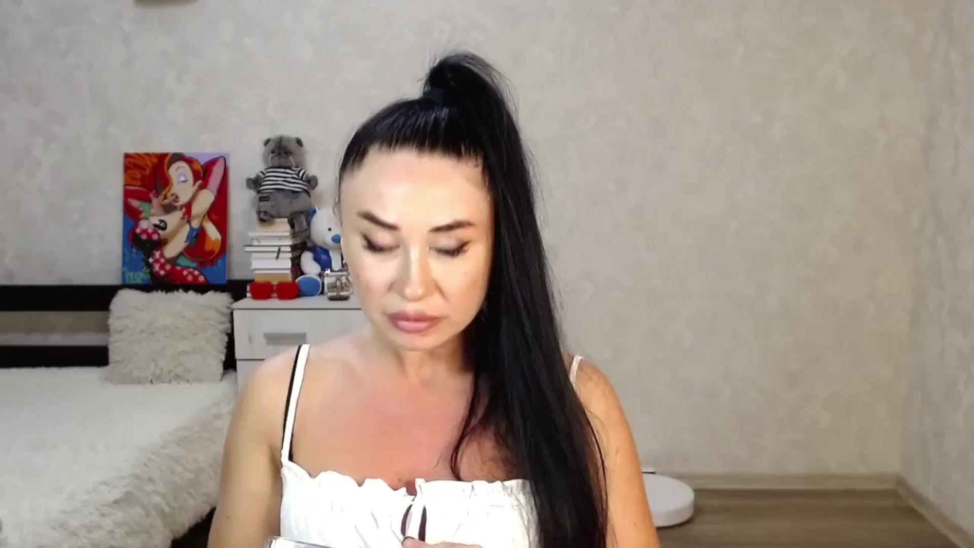 Gallery image thumbnail from SaintNicole's myfreecams stream on, 07/06/2024, 18:27 image 14 of 20