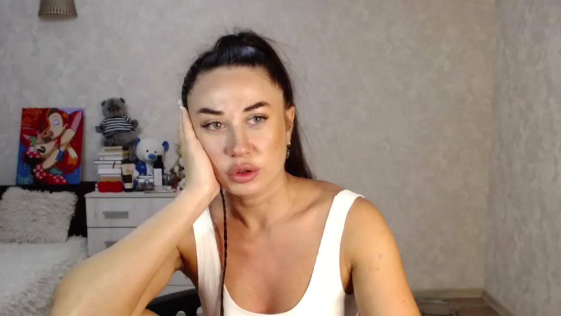 Gallery image thumbnail from SaintNicole's myfreecams stream on, 08/07/2024, 20:08 image 20 of 20