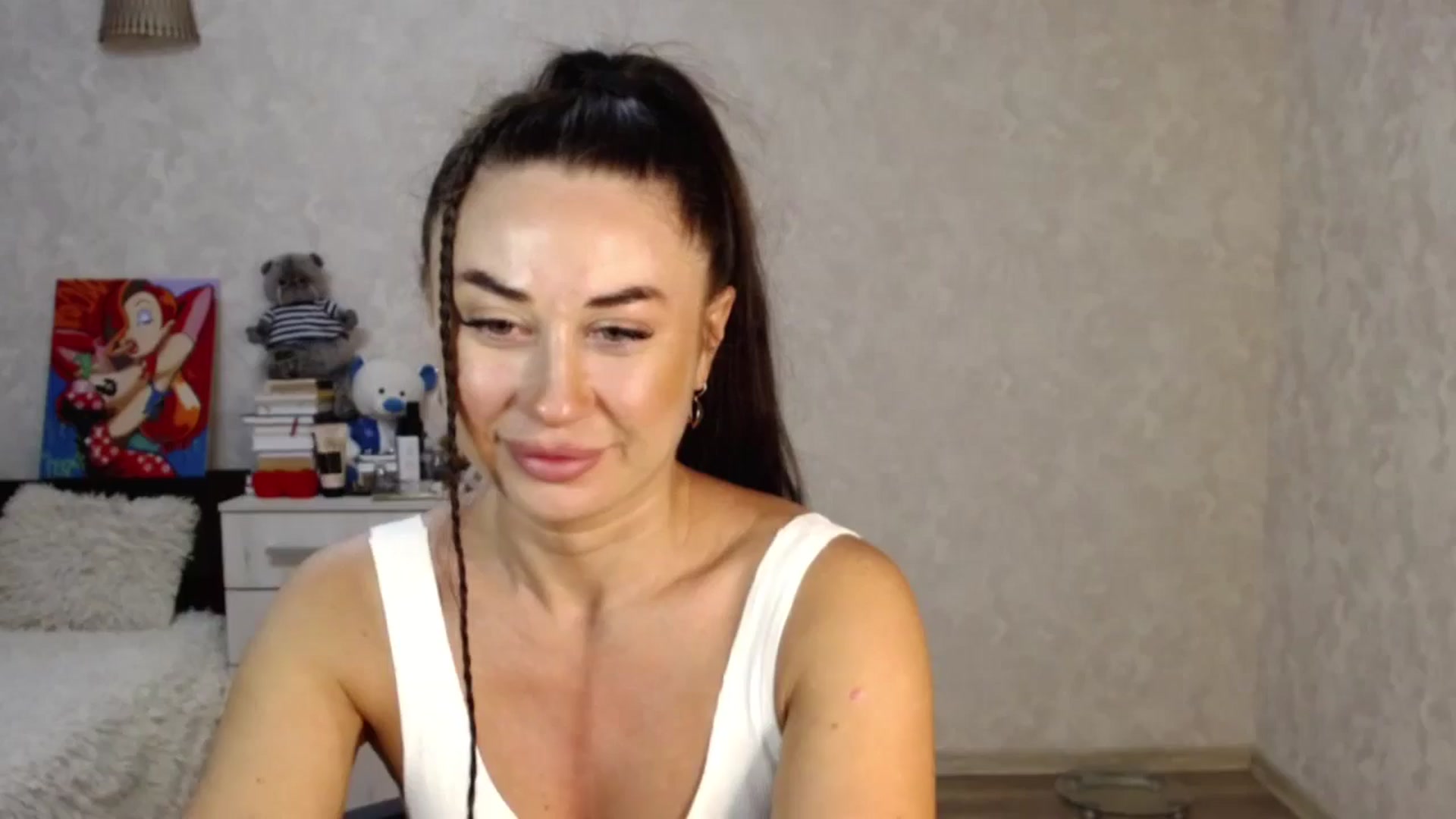Gallery image thumbnail from SaintNicole's myfreecams stream on, 08/07/2024, 20:08 image 14 of 20