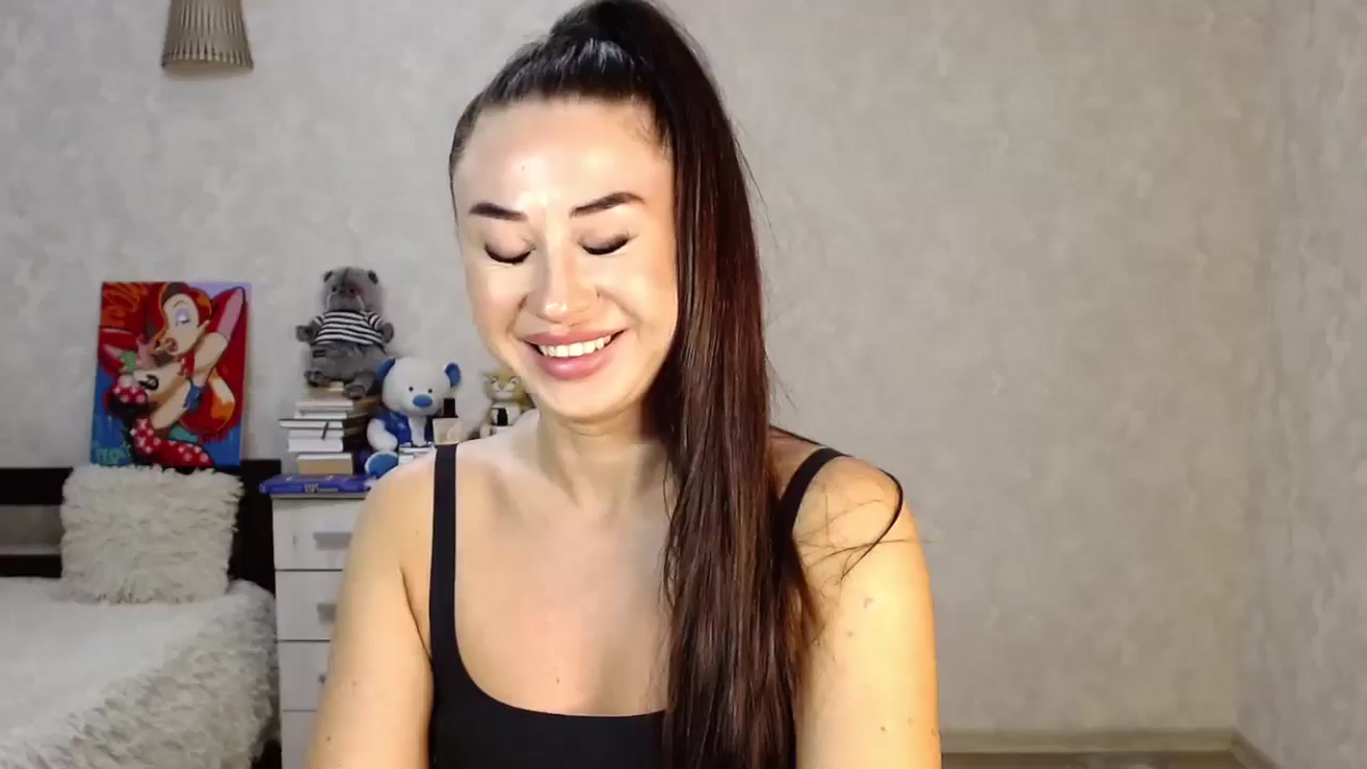 Gallery image thumbnail from SaintNicole's myfreecams stream on, 08/21/2024, 22:11 image 14 of 20