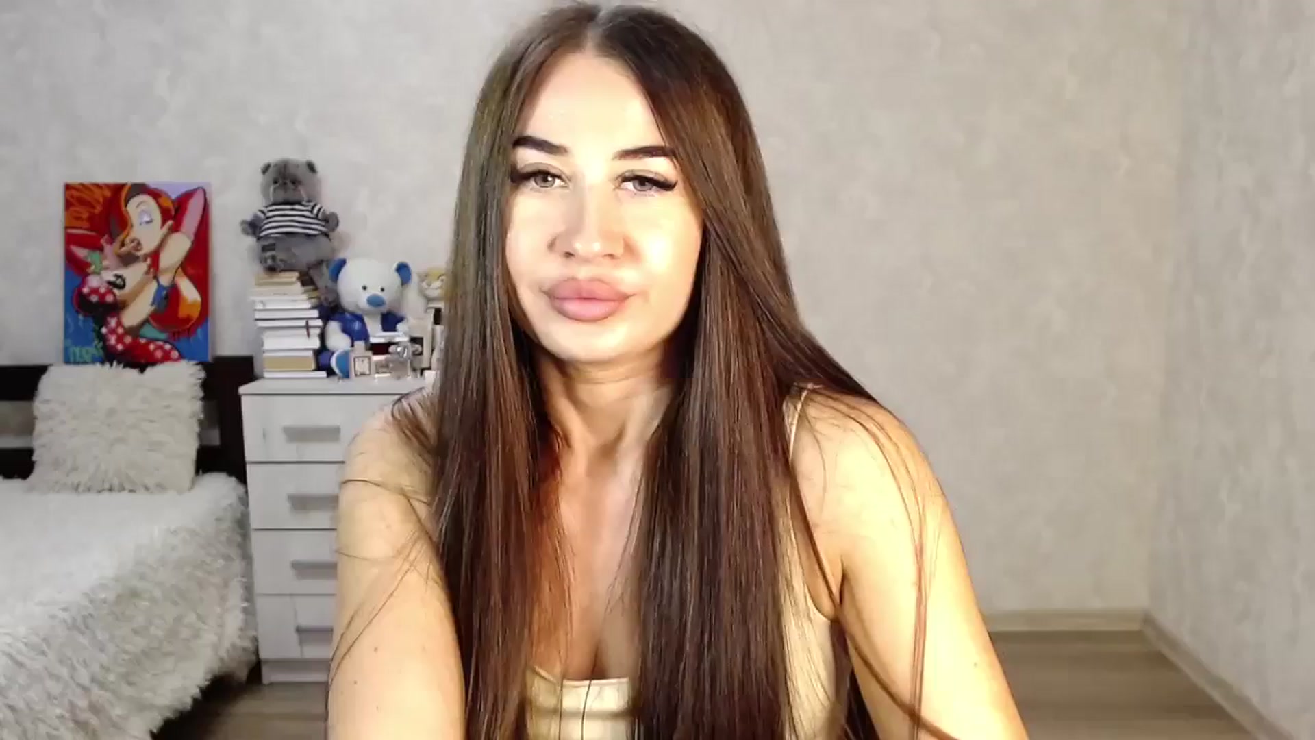 Gallery image thumbnail from SaintNicole's myfreecams stream on, 09/25/2024, 19:33 image 1 of 20