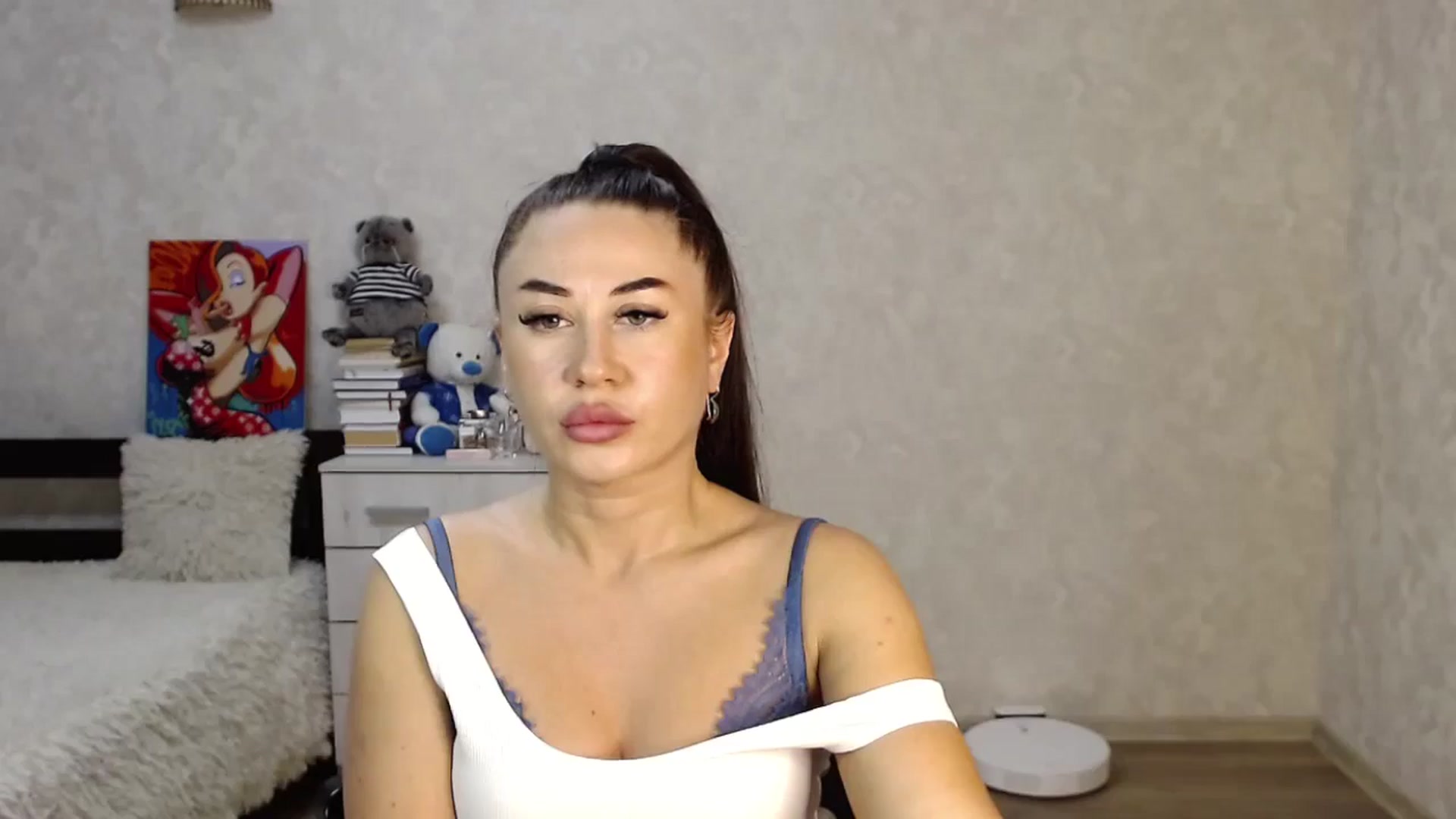 Gallery image thumbnail from SaintNicole's myfreecams stream on, 11/08/2024, 19:46 image 20 of 20