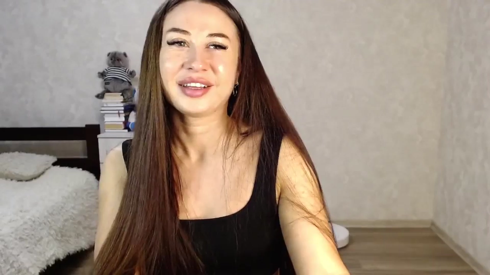 Gallery image thumbnail from SaintNicole's myfreecams stream on, 11/16/2024, 19:13 image 10 of 20