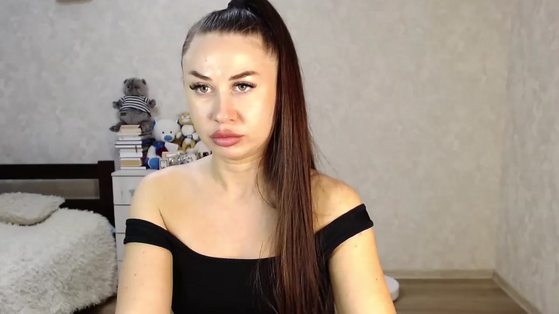 Gallery image thumbnail from SaintNicole's myfreecams stream on, 11/16/2024, 20:18 image 20 of 20