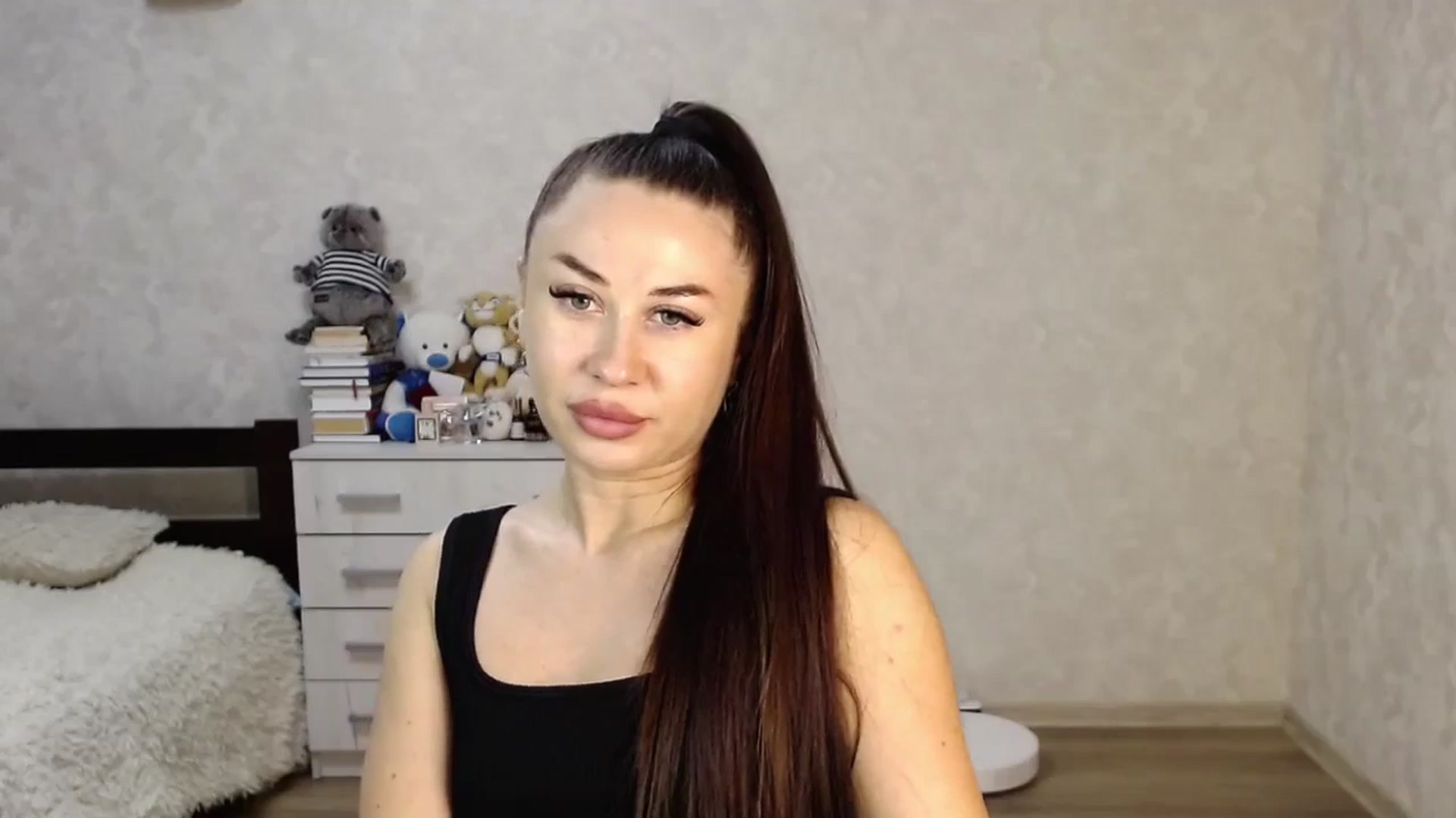 Gallery image thumbnail from SaintNicole's myfreecams stream on, 11/16/2024, 20:18 image 2 of 20