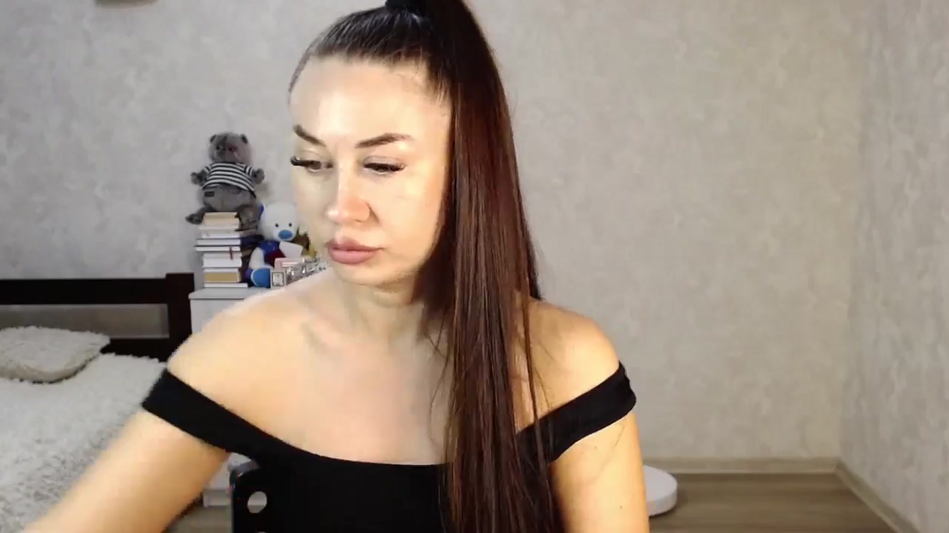Gallery image thumbnail from SaintNicole's myfreecams stream on, 11/16/2024, 20:18 image 18 of 20