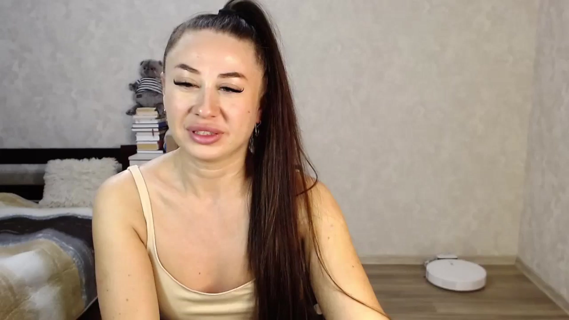 Gallery image thumbnail from SaintNicole's myfreecams stream on, 11/29/2024, 02:26 image 14 of 20