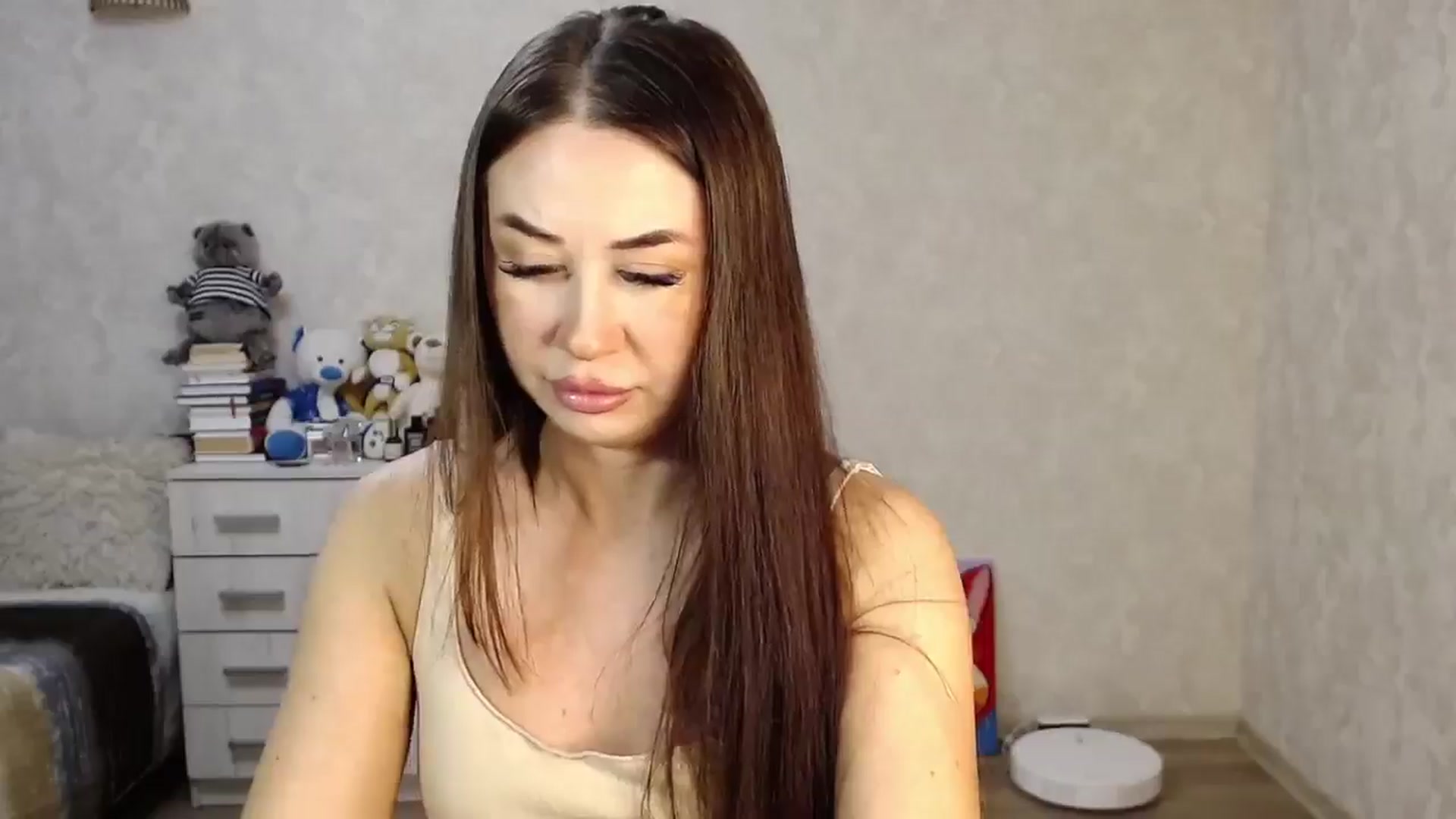 Gallery image thumbnail from SaintNicole's myfreecams stream on, 12/13/2024, 19:12 image 19 of 20