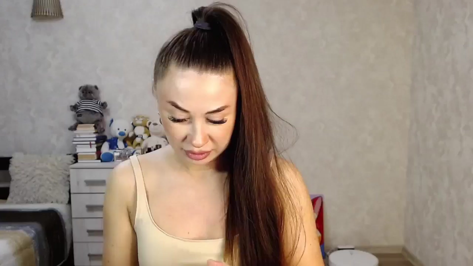 Gallery image thumbnail from SaintNicole's myfreecams stream on, 12/14/2024, 19:40 image 6 of 20