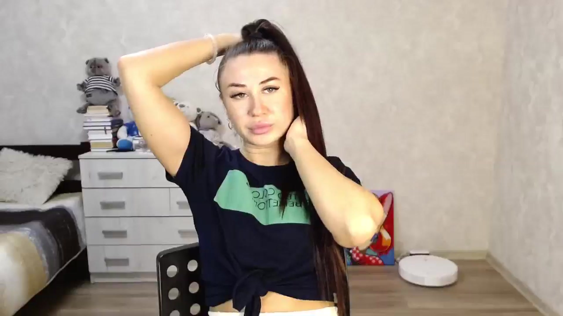 Gallery image thumbnail from SaintNicole's myfreecams stream on, 12/29/2024, 01:29 image 3 of 20