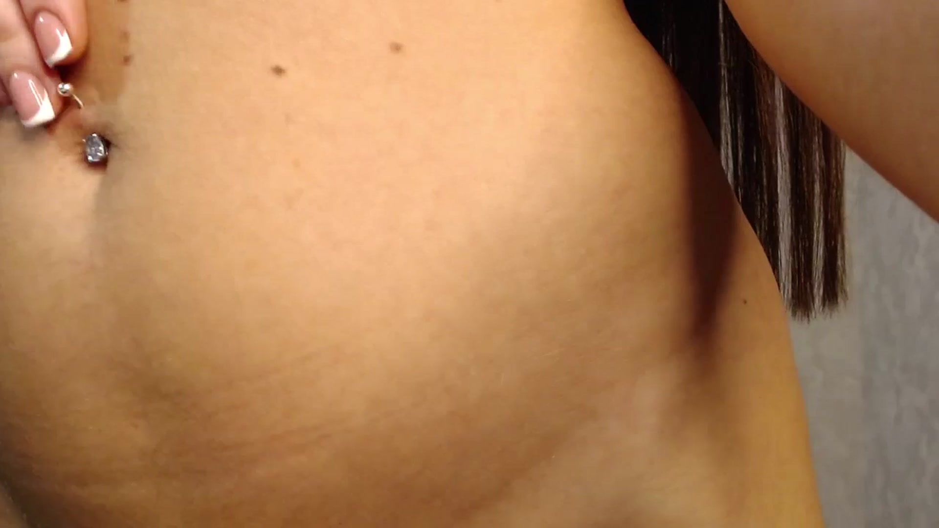 Gallery image thumbnail from SaintNicole's myfreecams stream on, 12/29/2024, 19:07 image 17 of 20