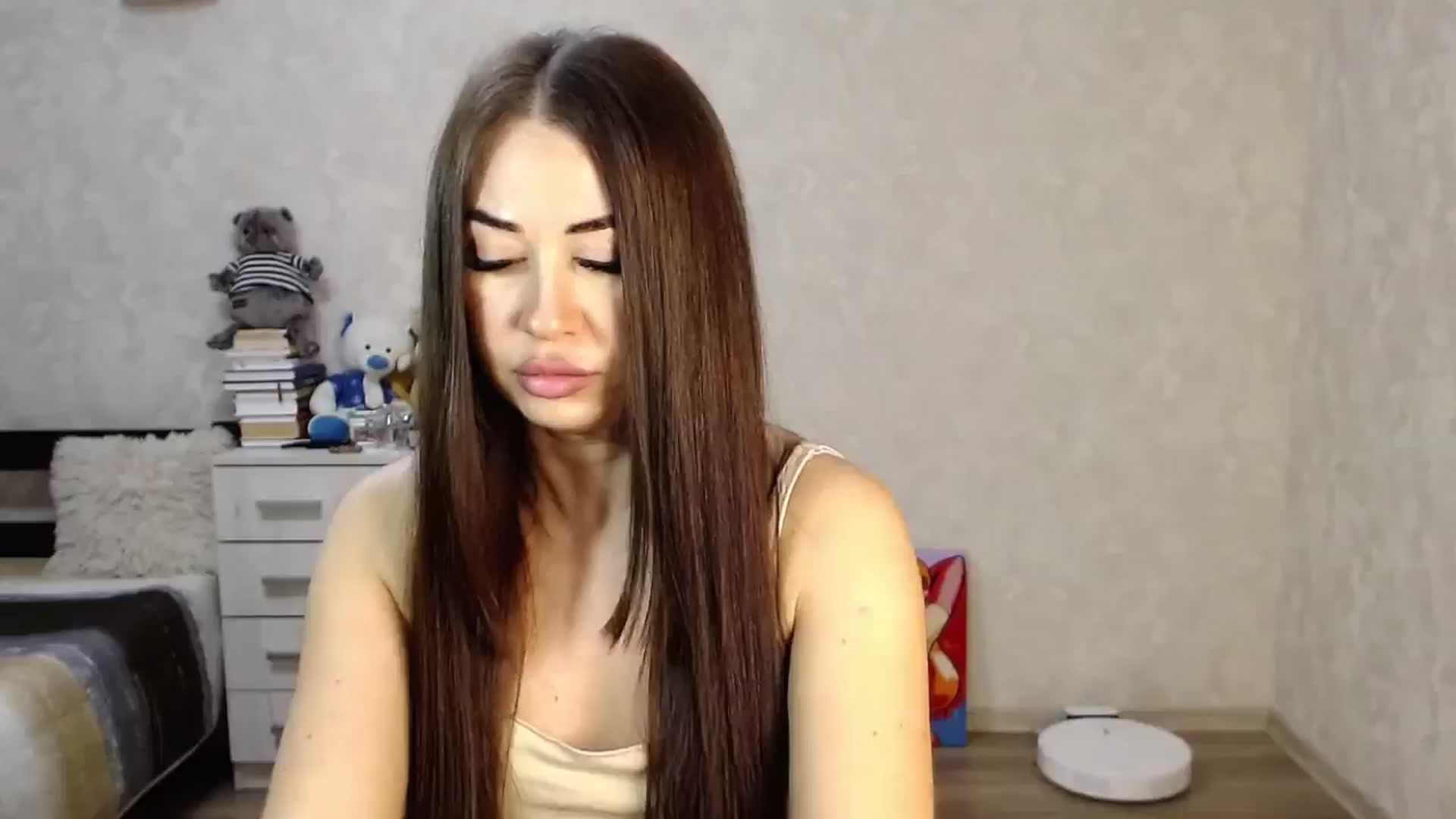 Gallery image thumbnail from SaintNicole's myfreecams stream on, 12/29/2024, 20:46 image 1 of 20