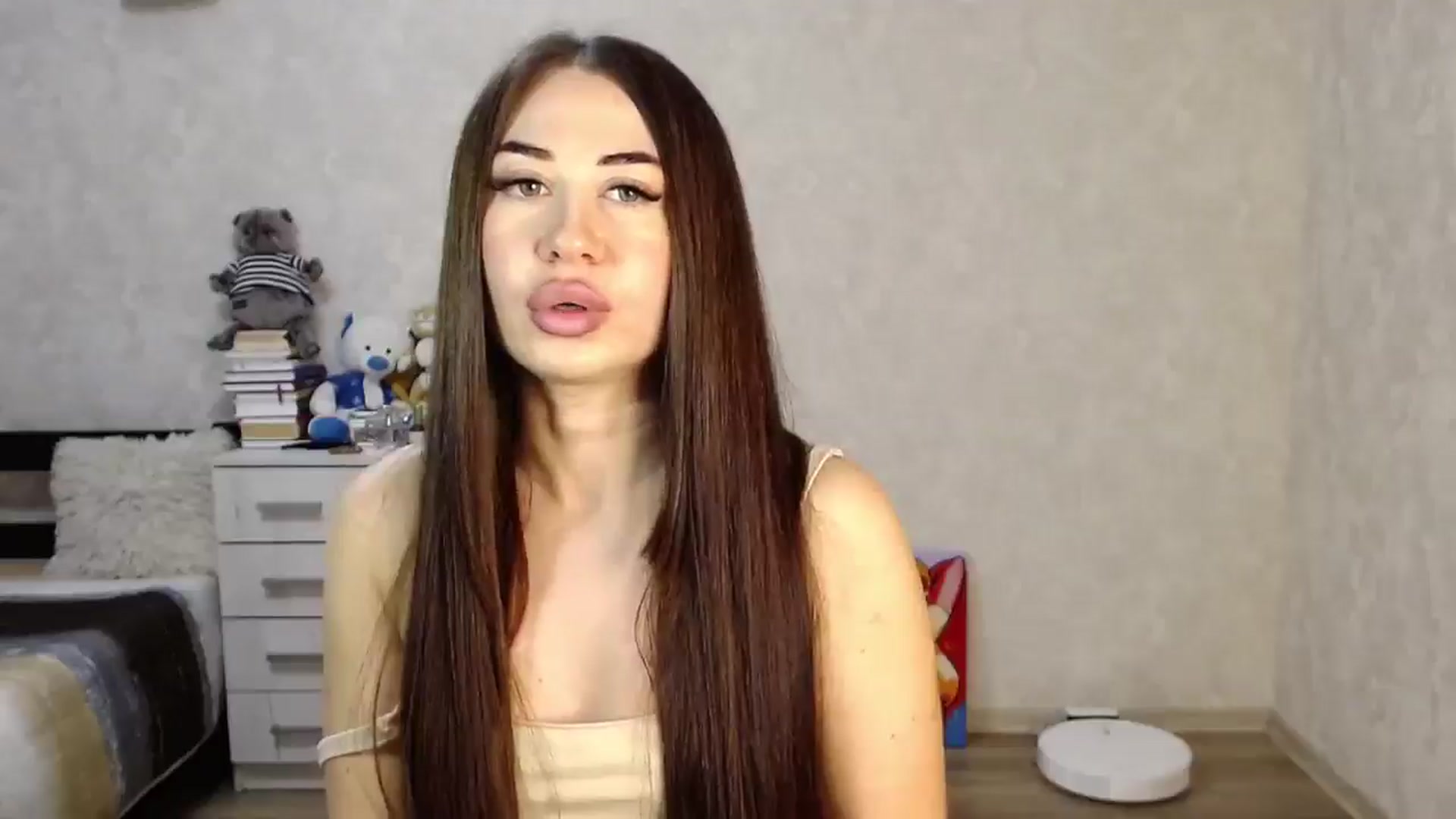 Gallery image thumbnail from SaintNicole's myfreecams stream on, 12/29/2024, 20:46 image 13 of 20