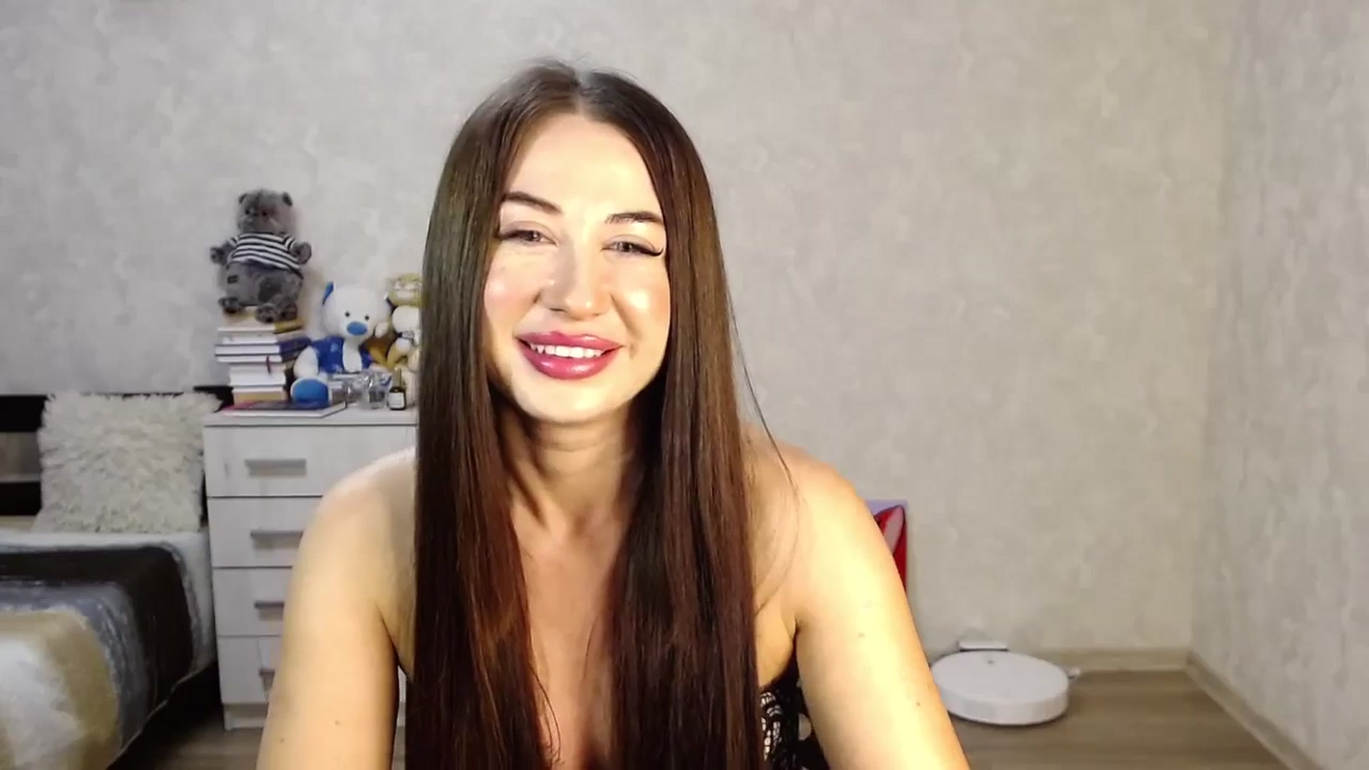 Gallery image thumbnail from SaintNicole's myfreecams stream on, 01/08/2025, 21:26 image 17 of 20